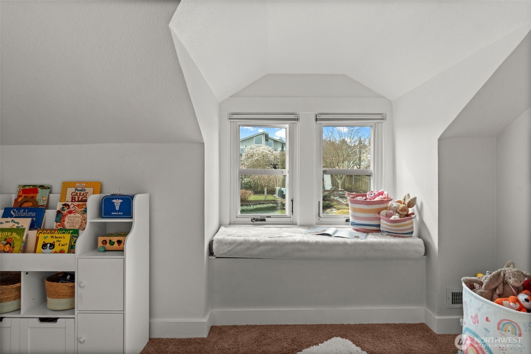 3422 Harborview Drive