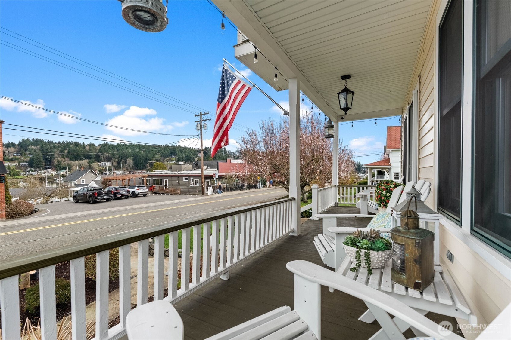 3422 Harborview Drive