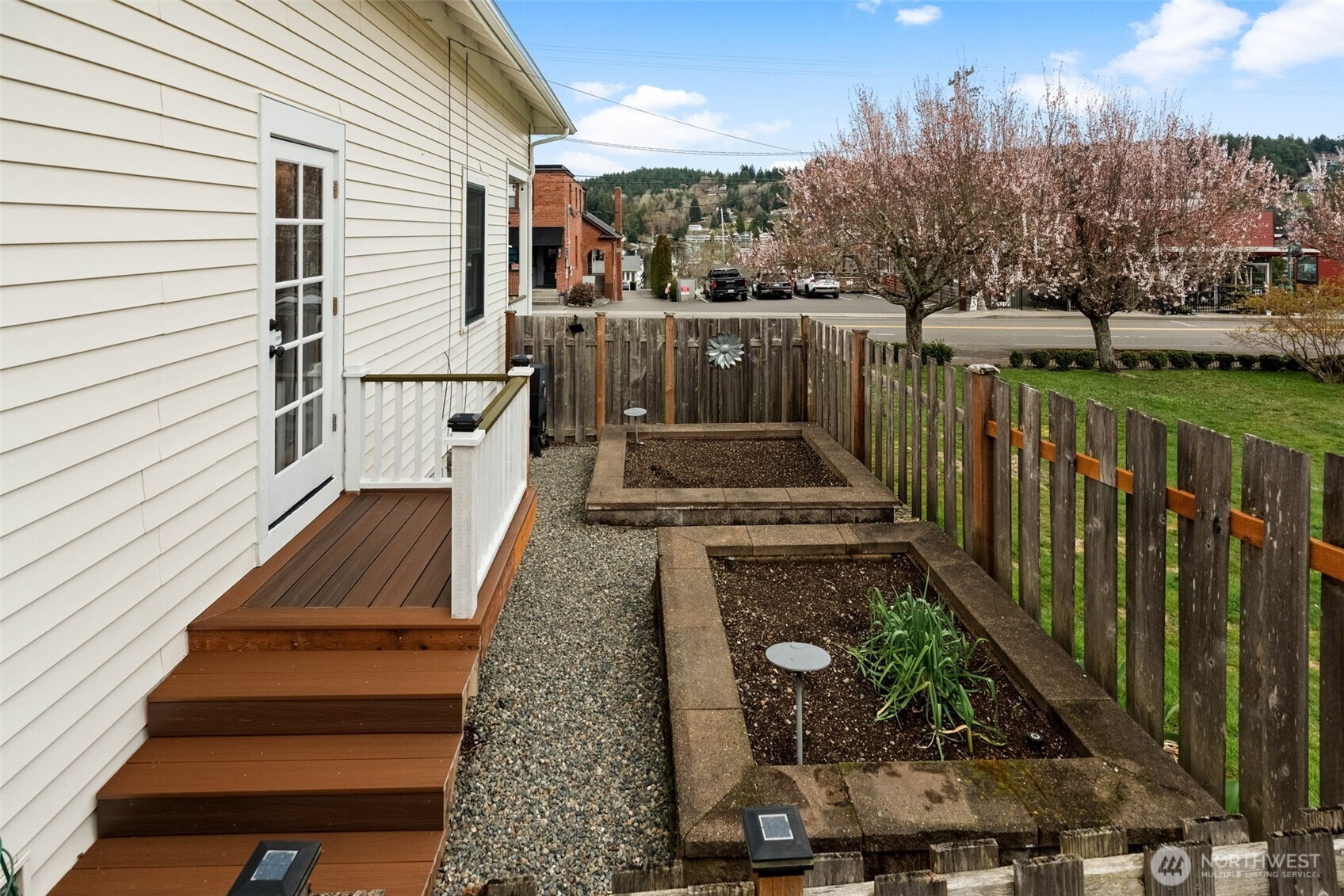 3422 Harborview Drive