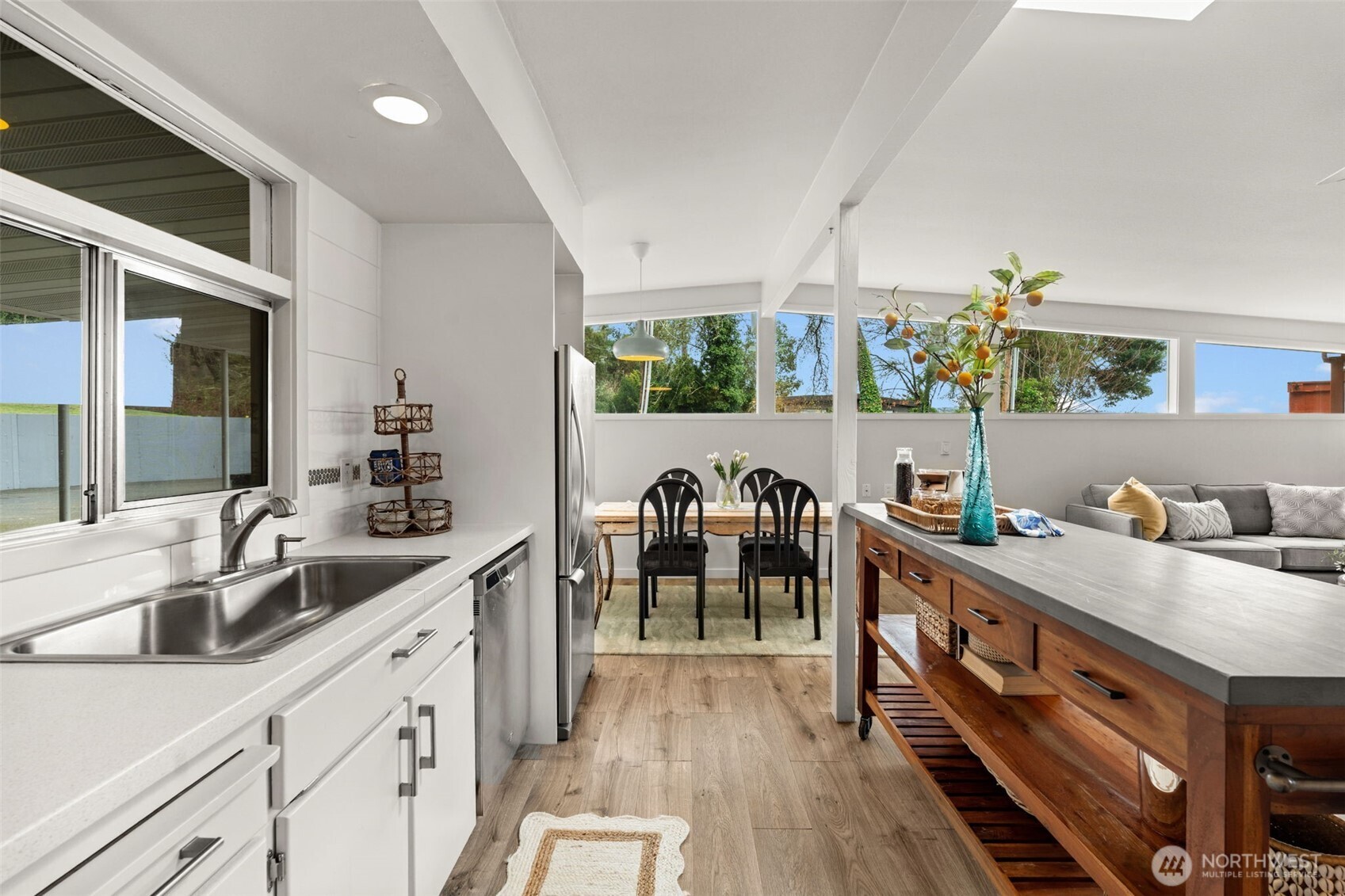 1908 Lybecker Drive NW