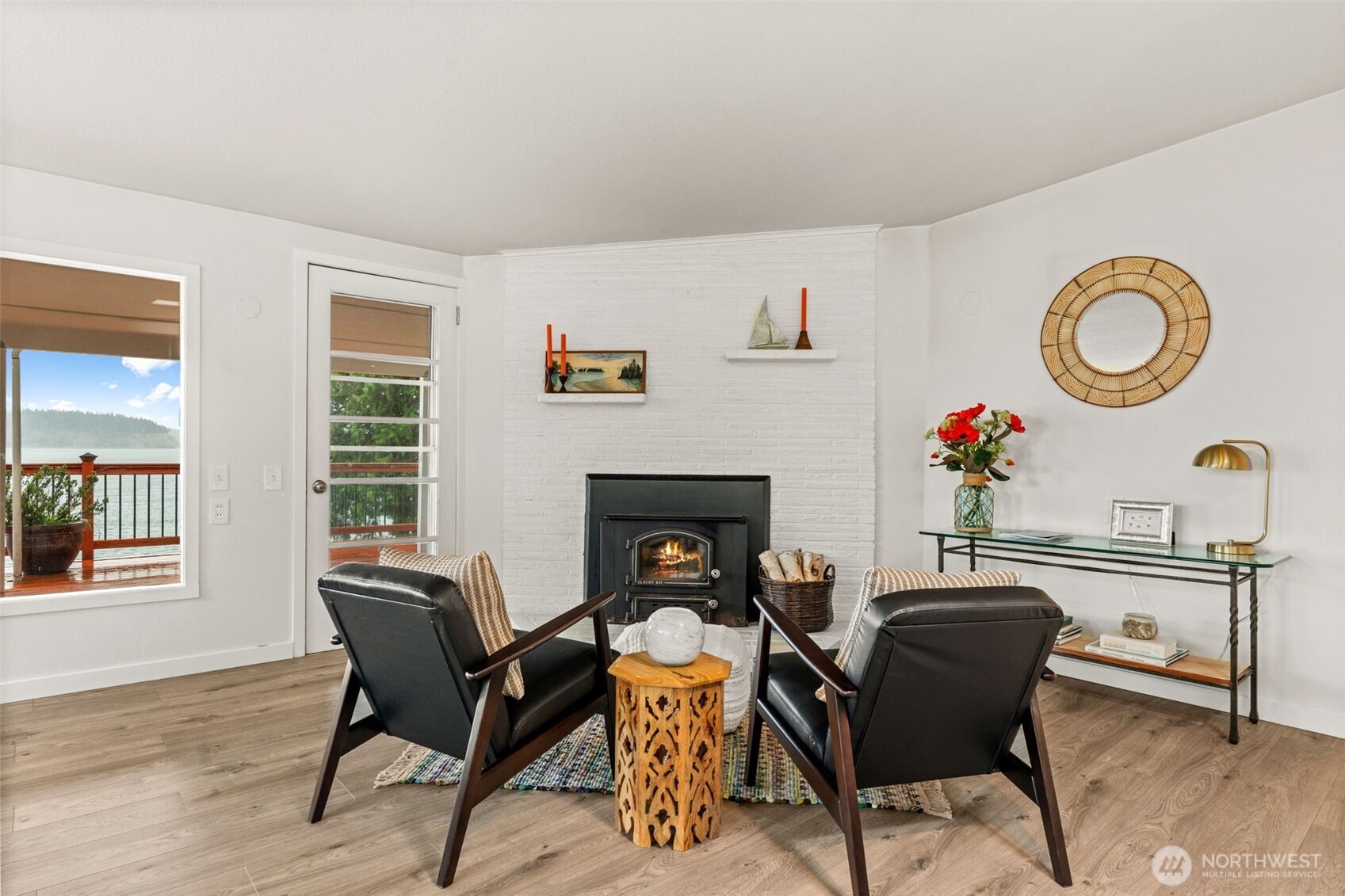 1908 Lybecker Drive NW