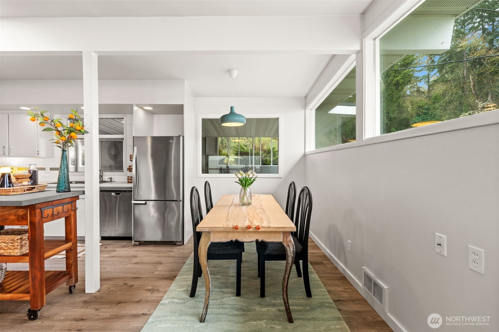 1908 Lybecker Drive NW