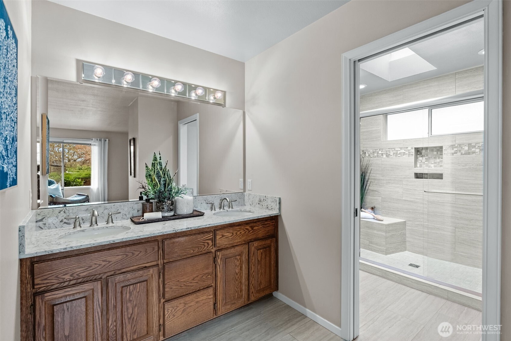 2590 NE William E Sutton Road