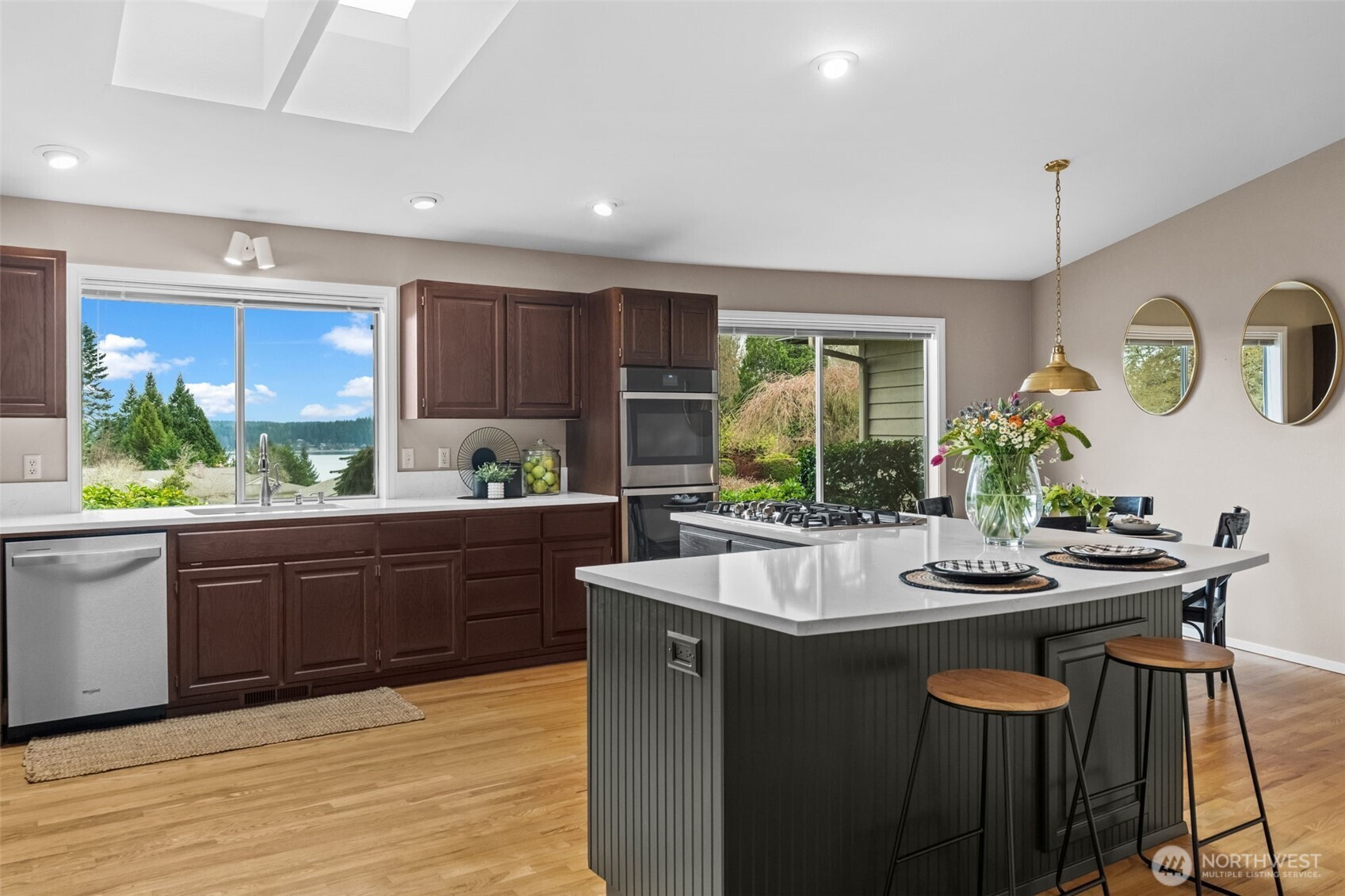 2590 NE William E Sutton Road