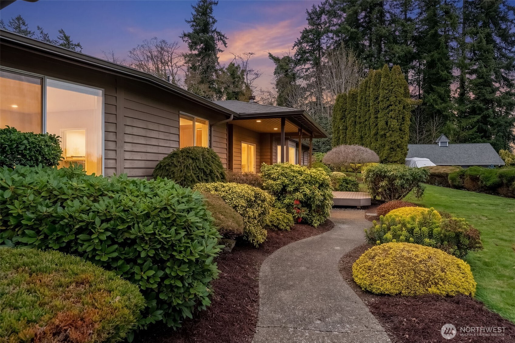 2590 NE William E Sutton Road