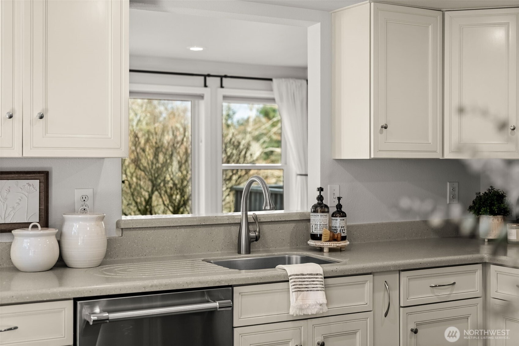 11210 67th Avenue Ct NW