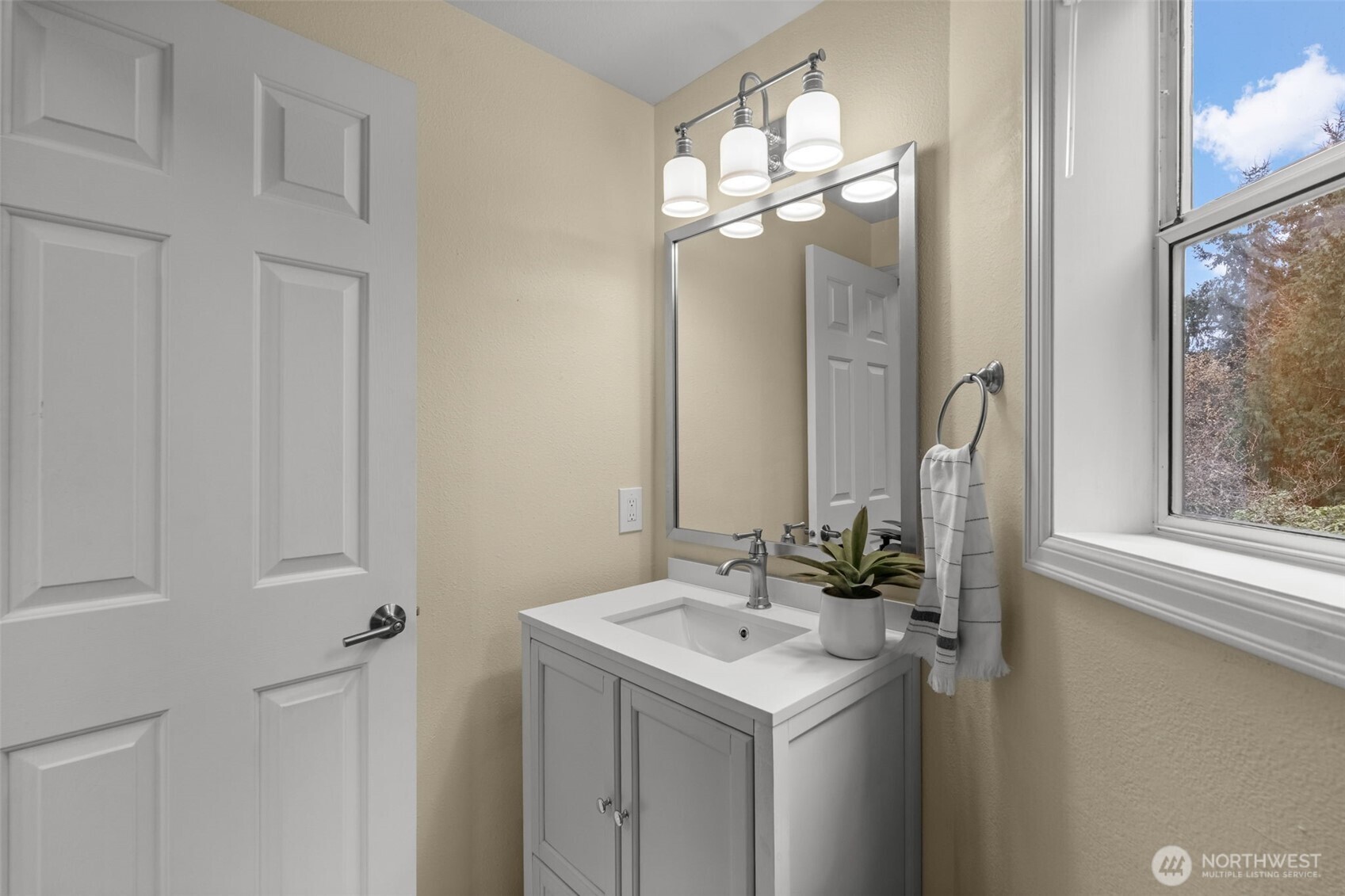 11210 67th Avenue Ct NW