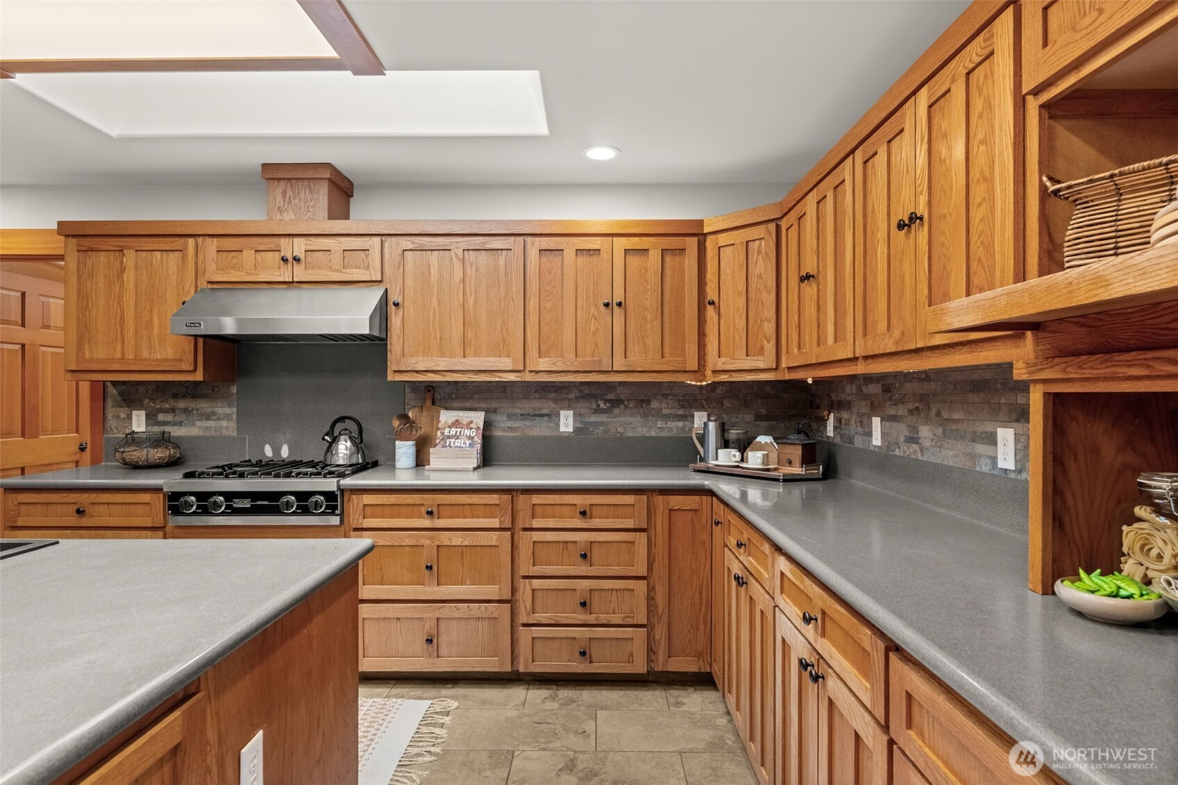 11725 122nd Avenue NW