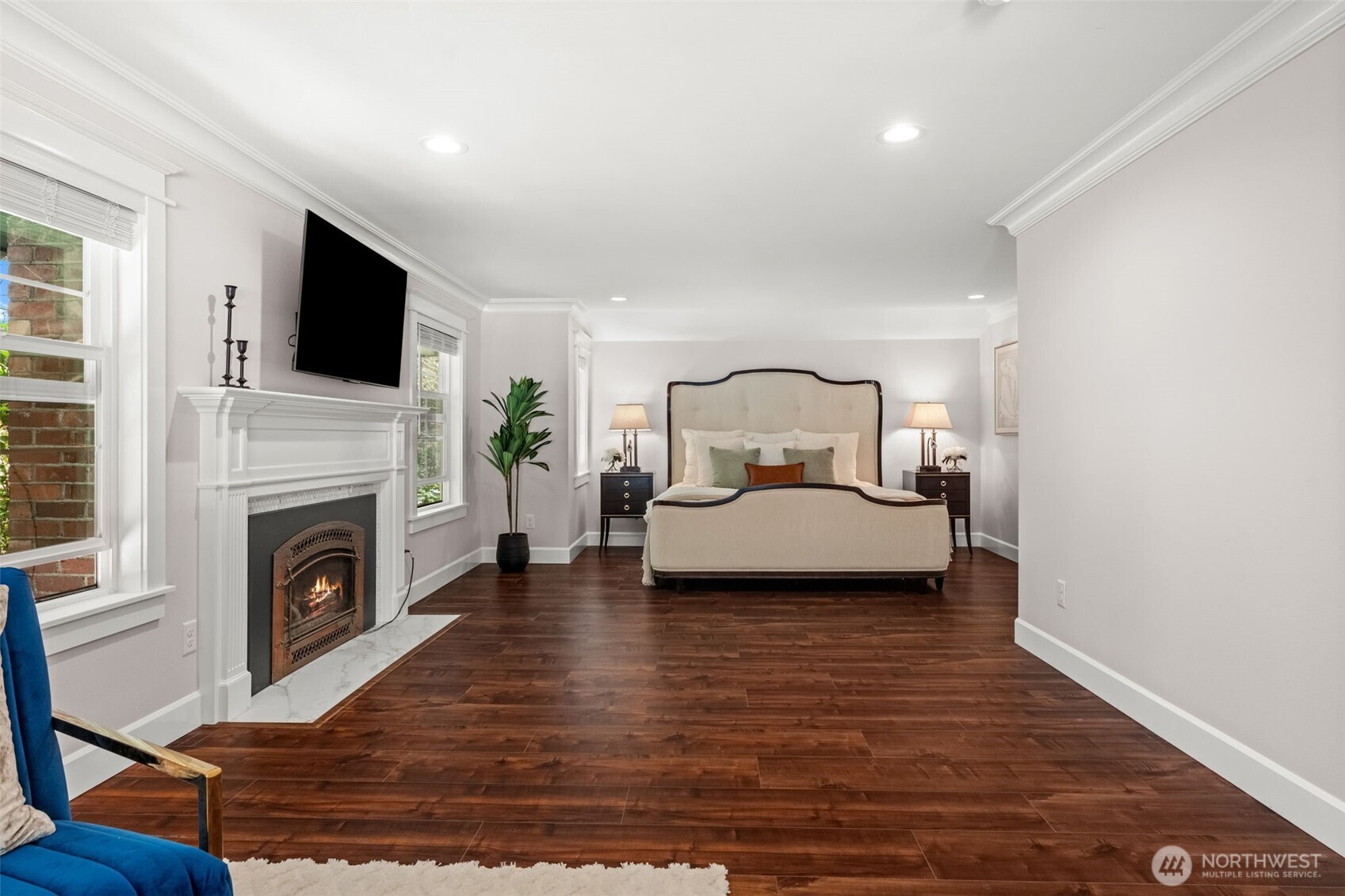 12321 Interlaaken Drive SW