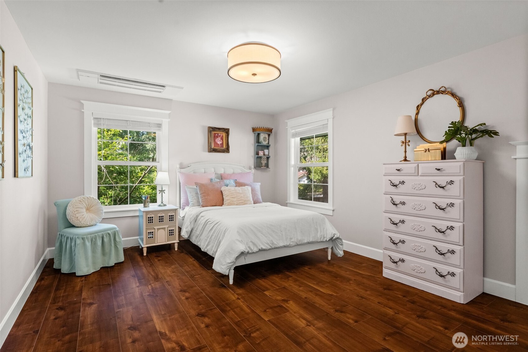 12321 Interlaaken Drive SW