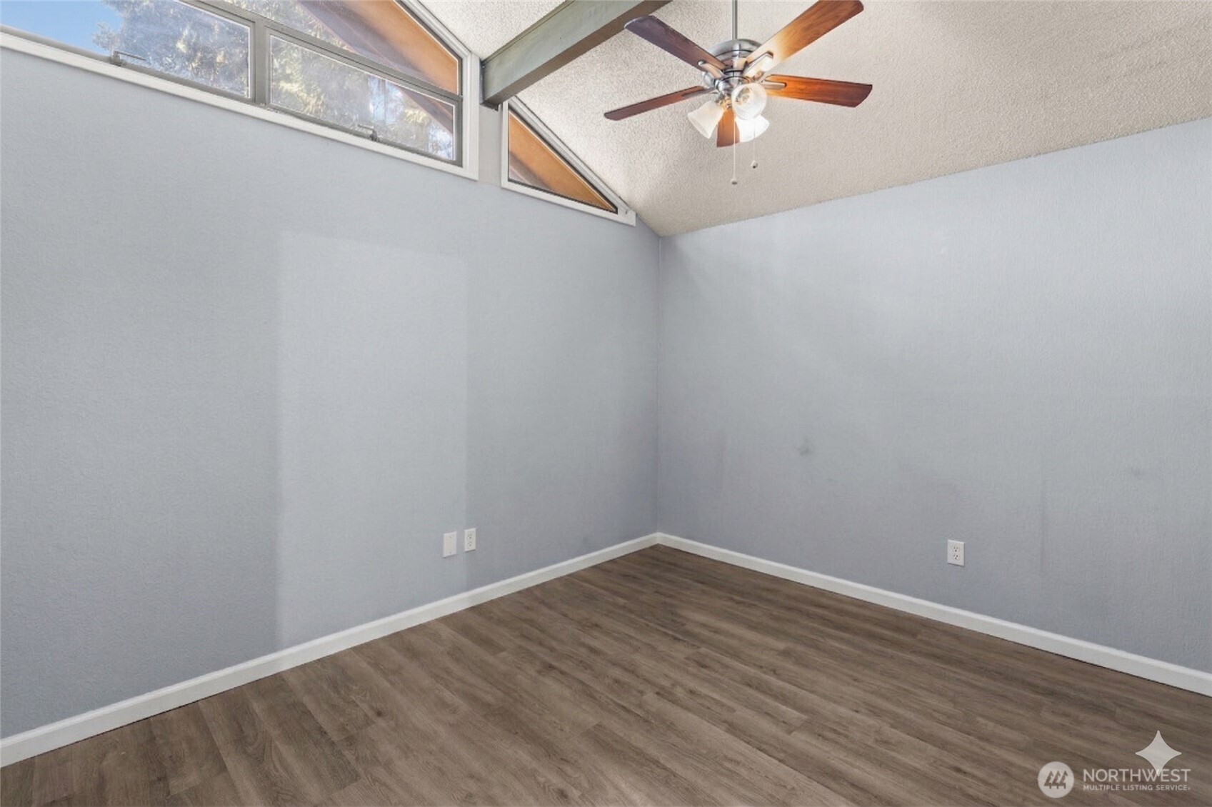 12321 Interlaaken Drive SW