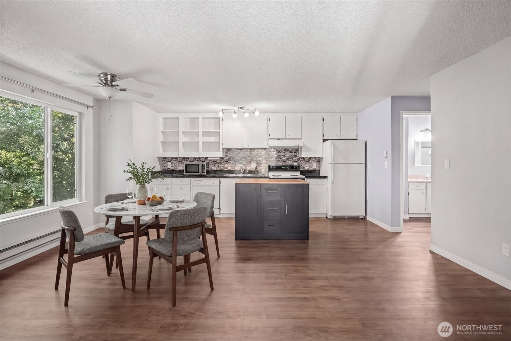 12321 Interlaaken Drive SW