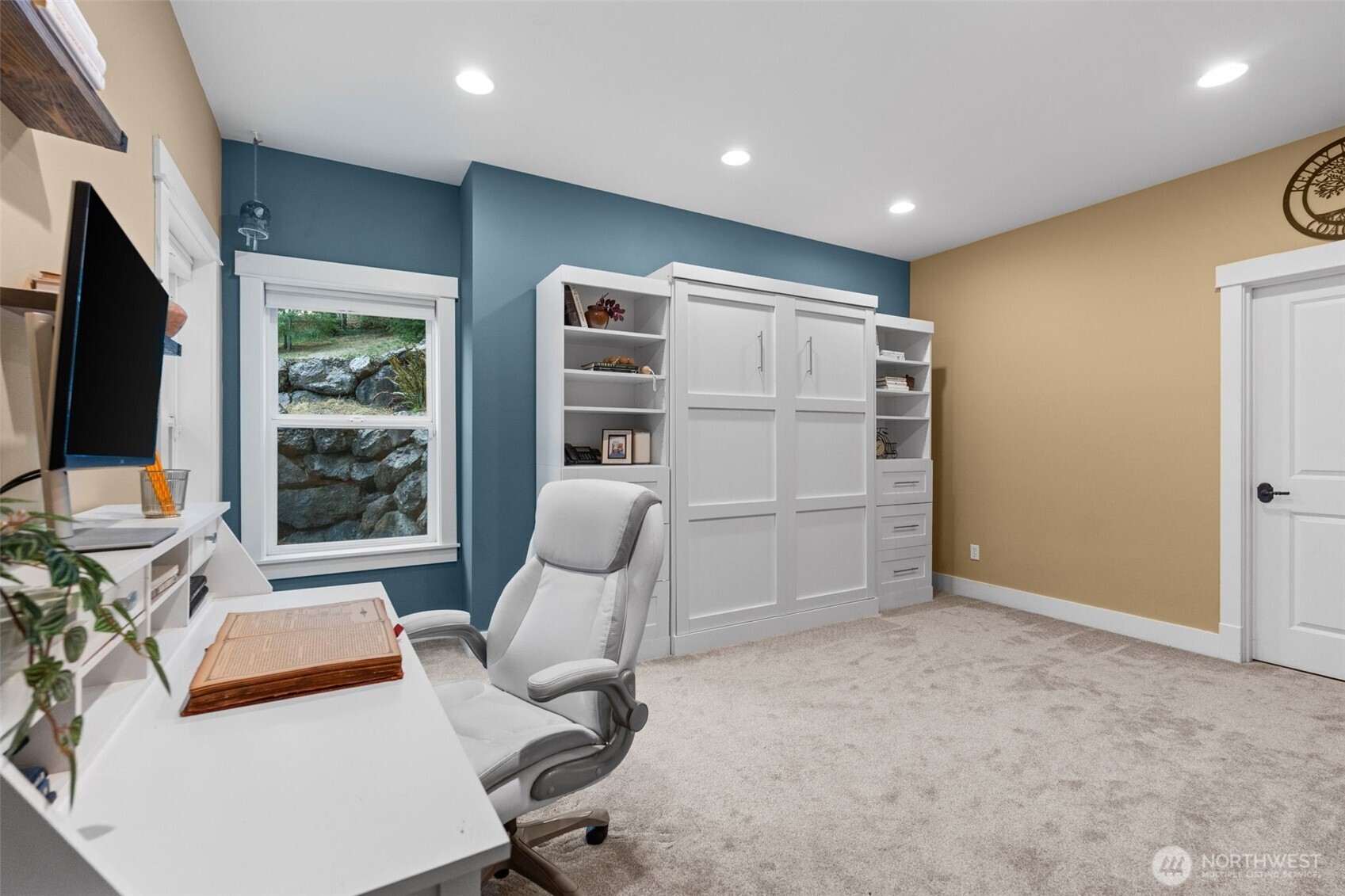 9915 Key Peninsula Highway NW