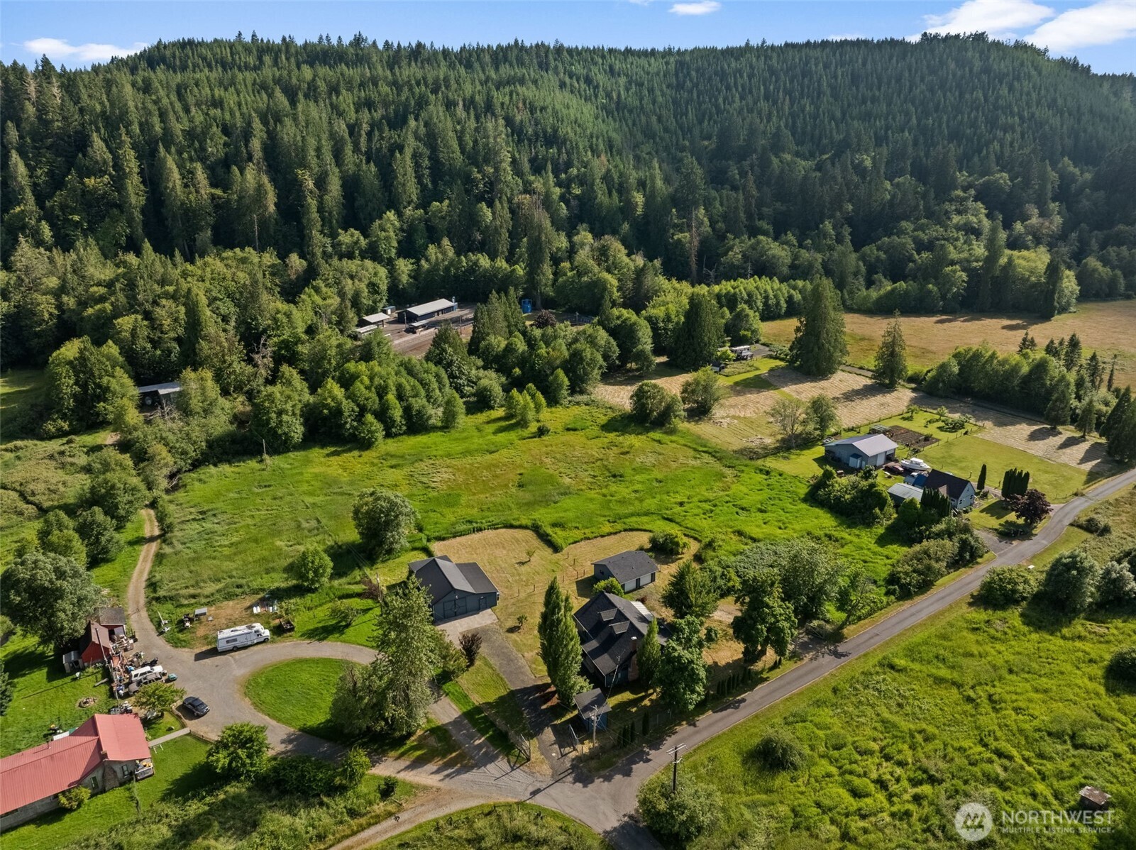 241 W Deyette Road