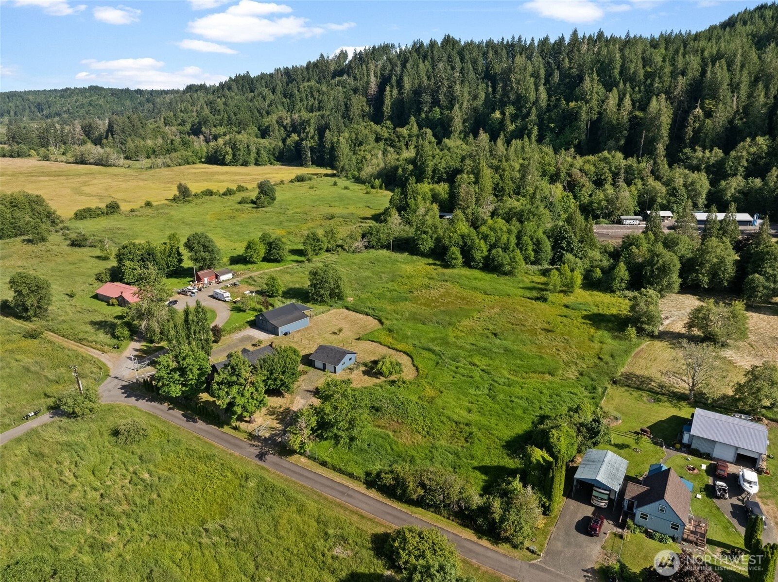 241 W Deyette Road