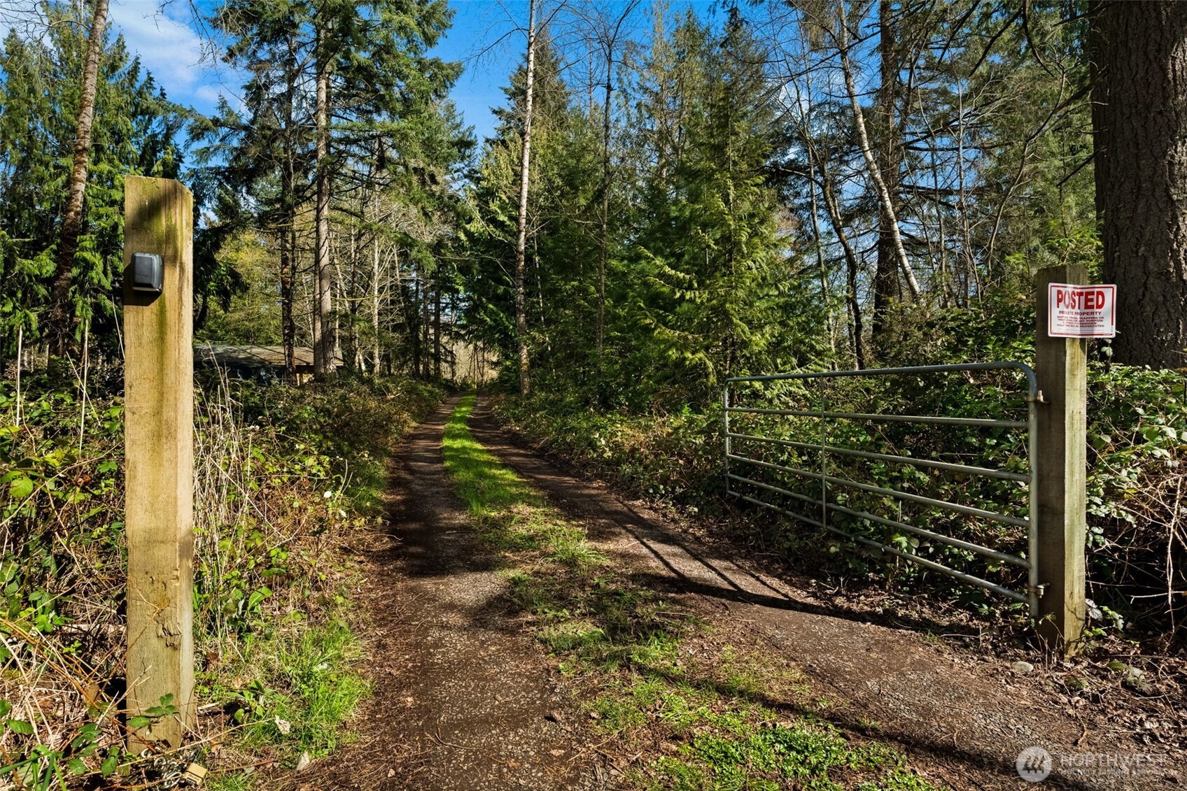 8165 Orchard Avenue SE