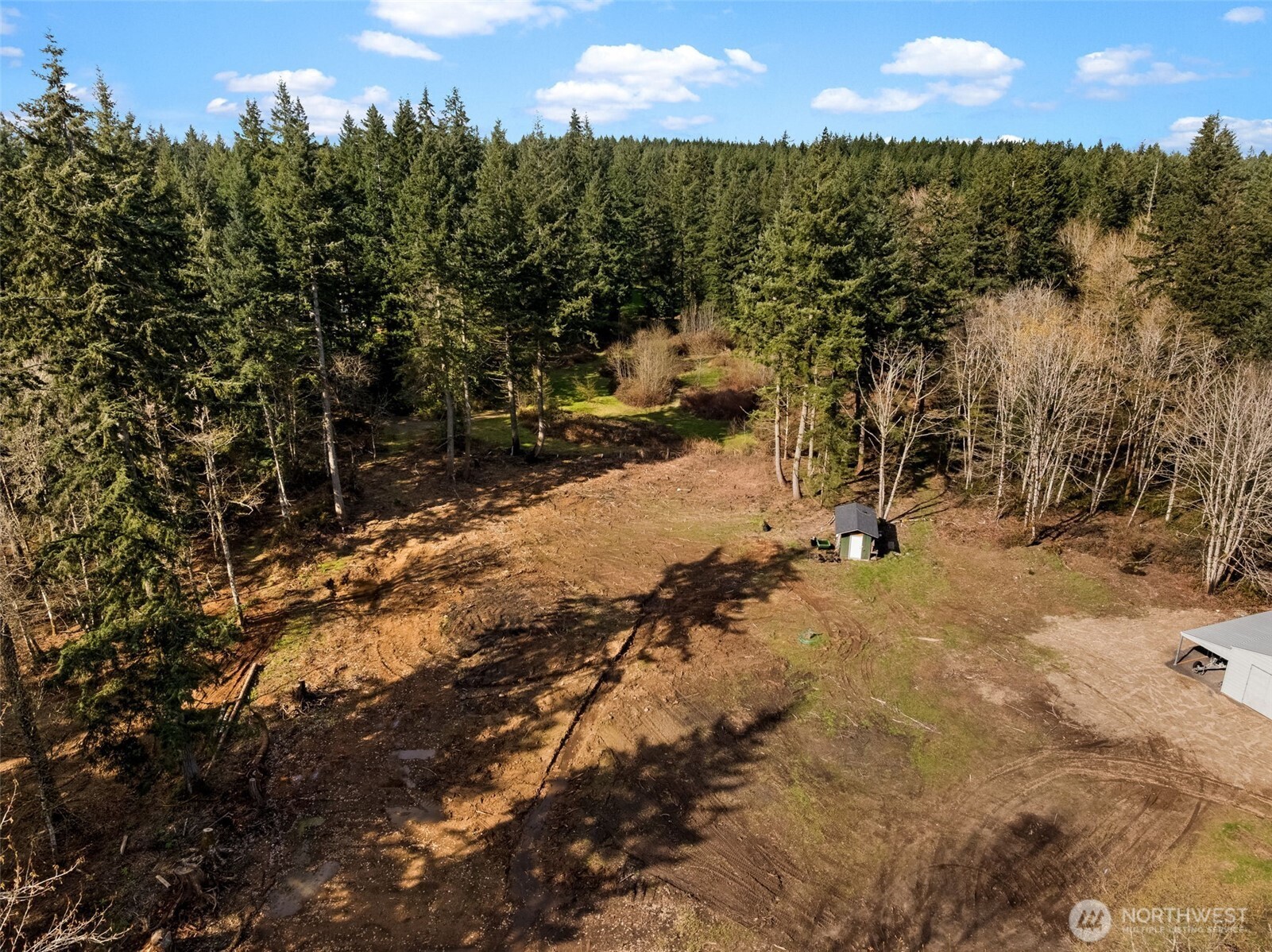 8165 Orchard Avenue SE