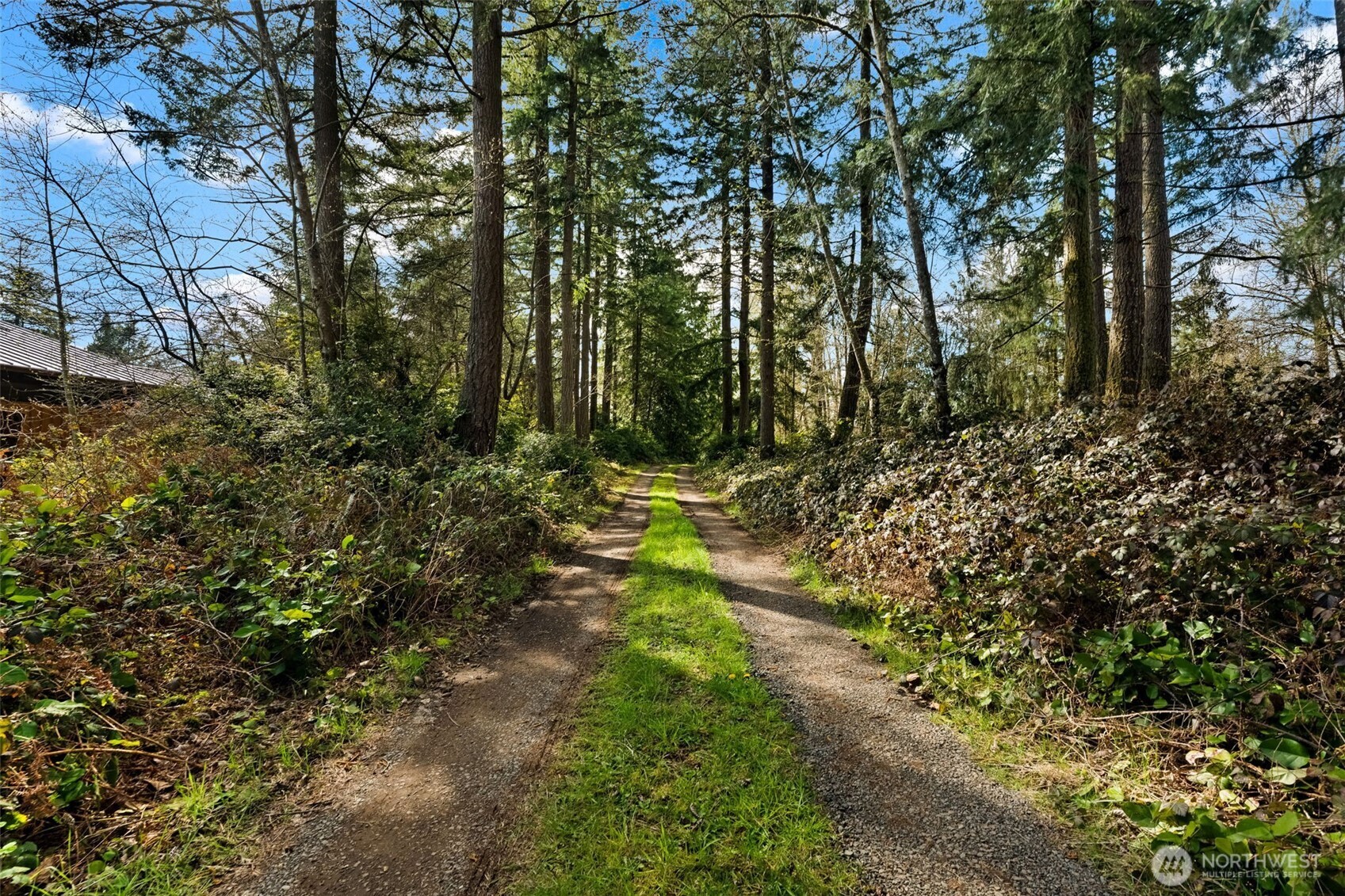 8165 Orchard Avenue SE