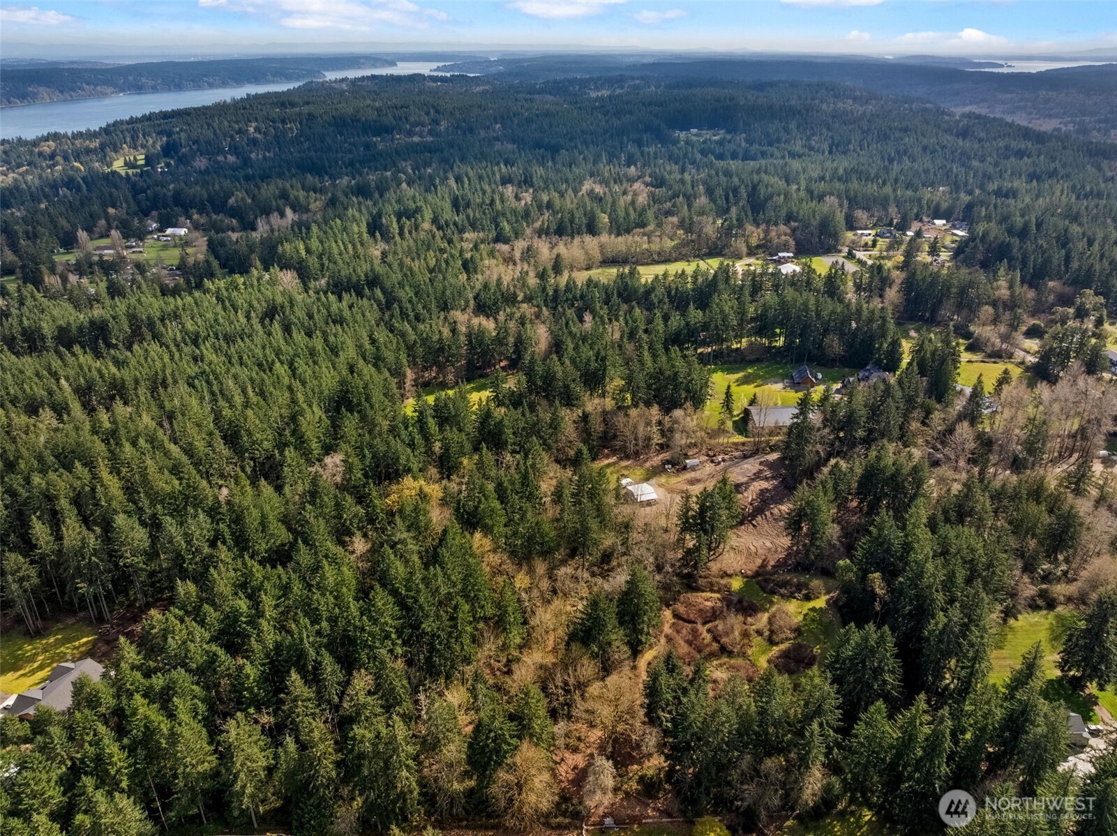 8165 Orchard Avenue SE