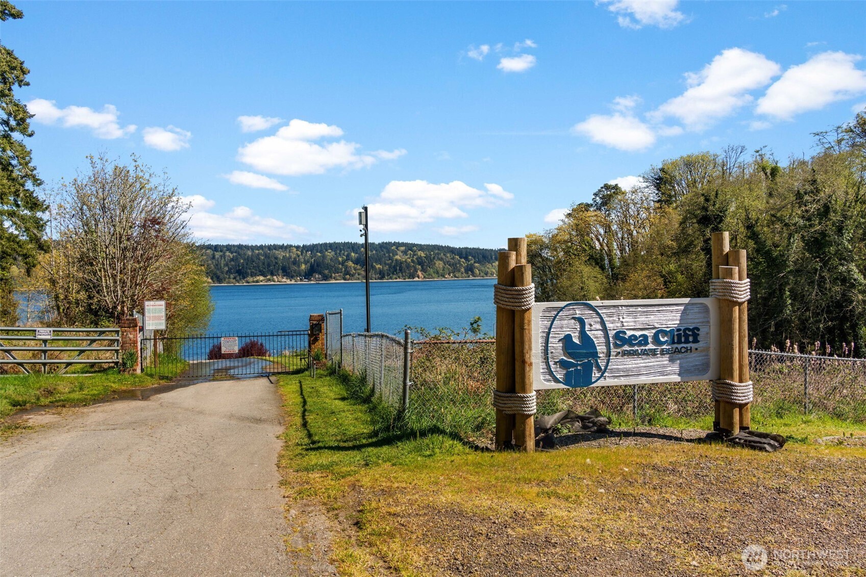 11004 Colvos Drive NW