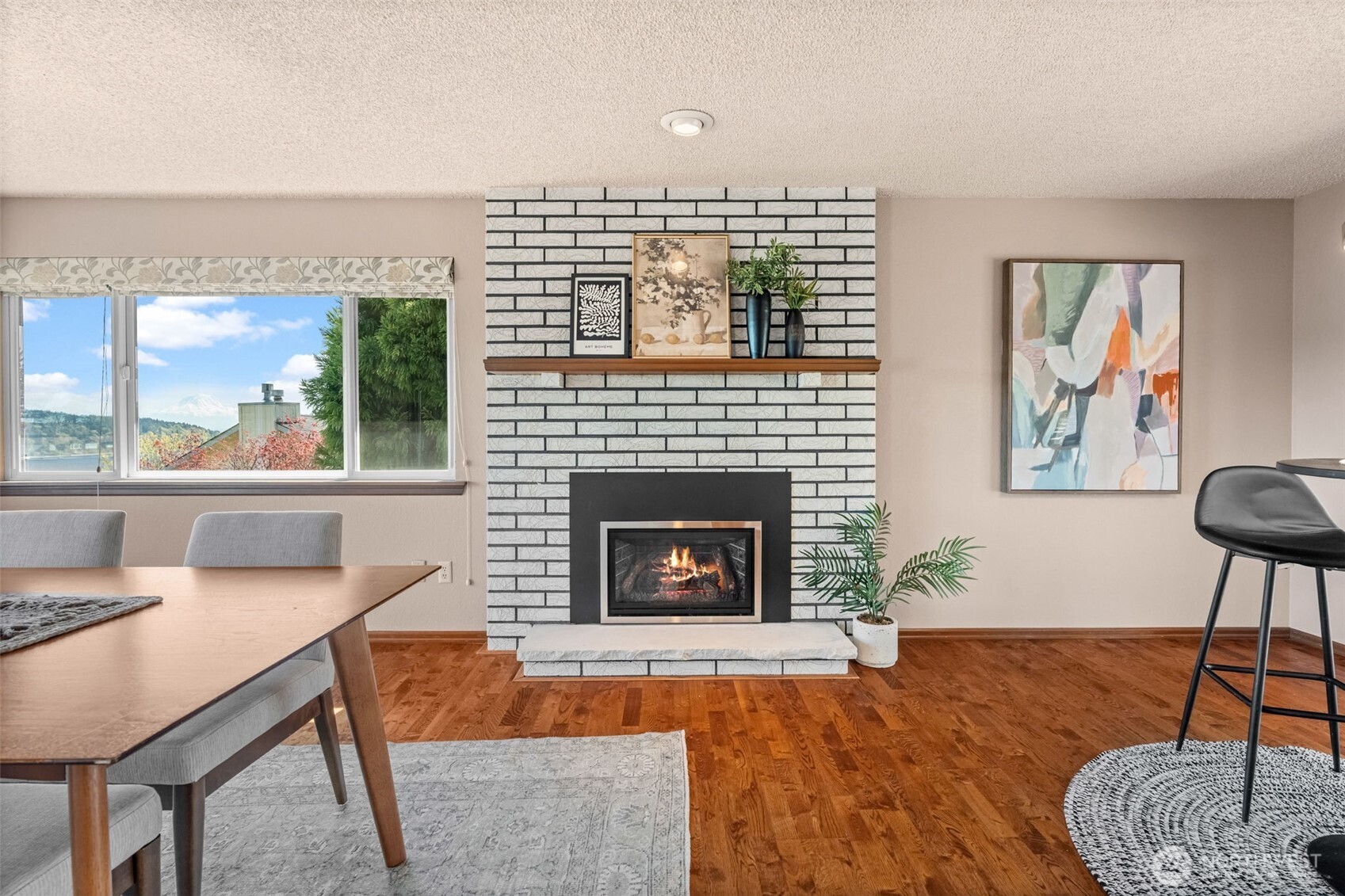 11004 Colvos Drive NW