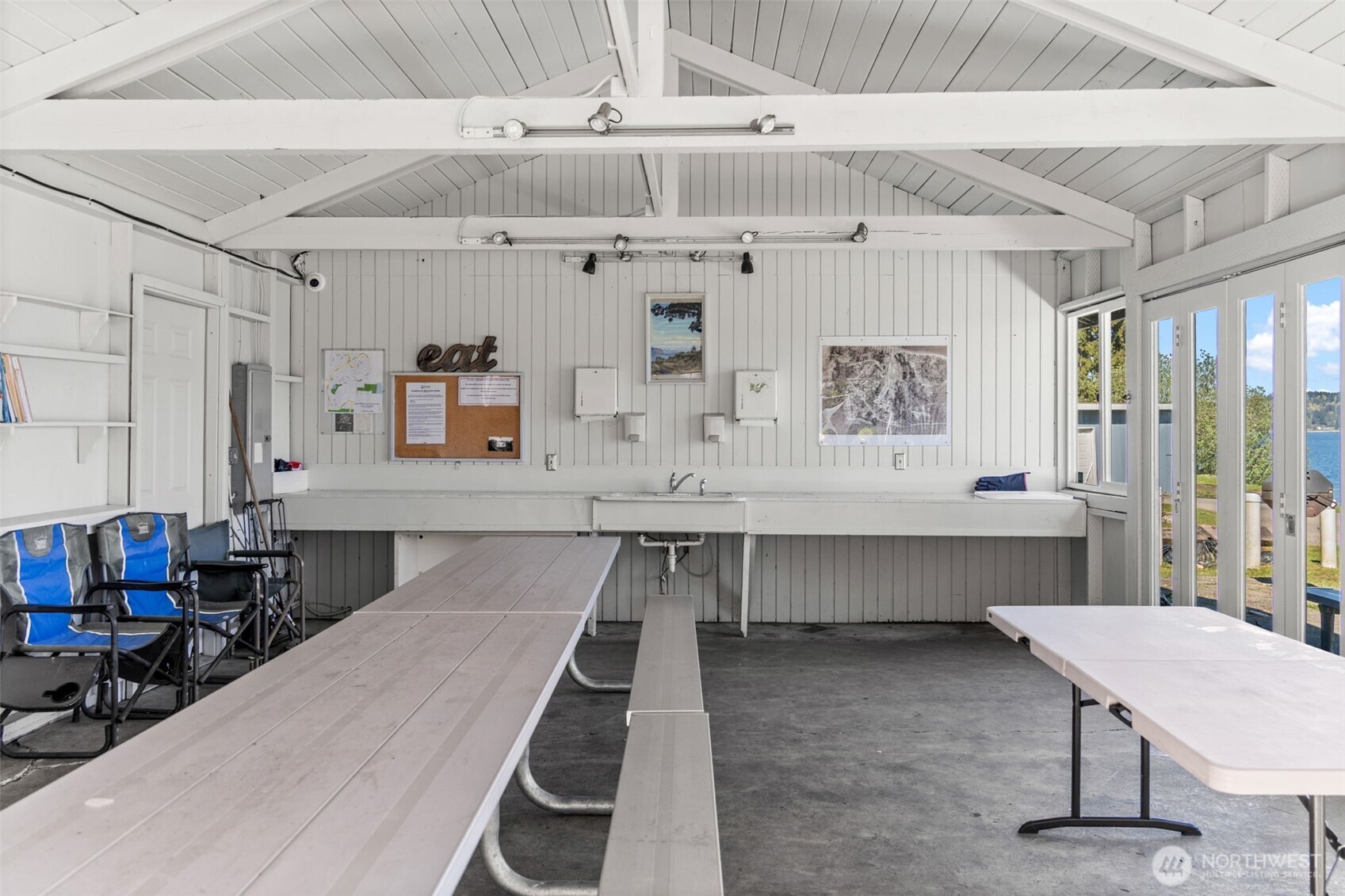 11004 Colvos Drive NW