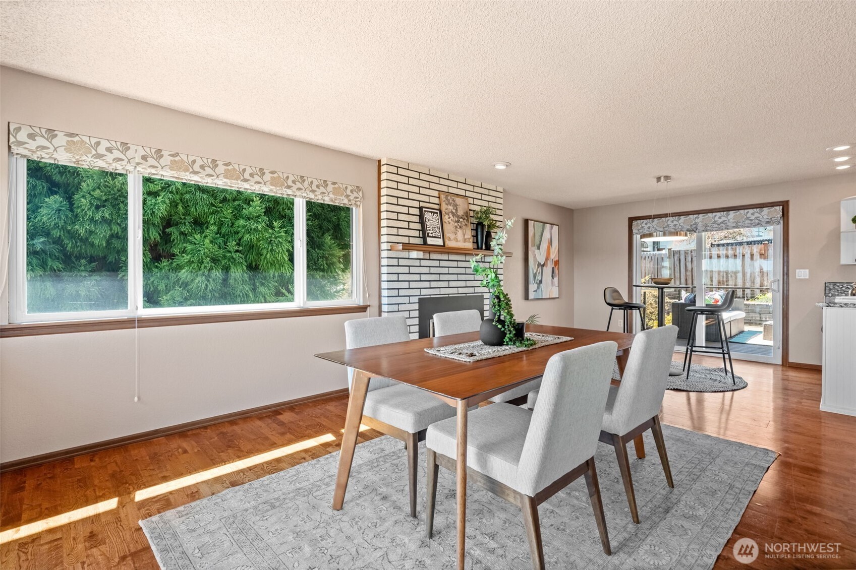 11004 Colvos Drive NW