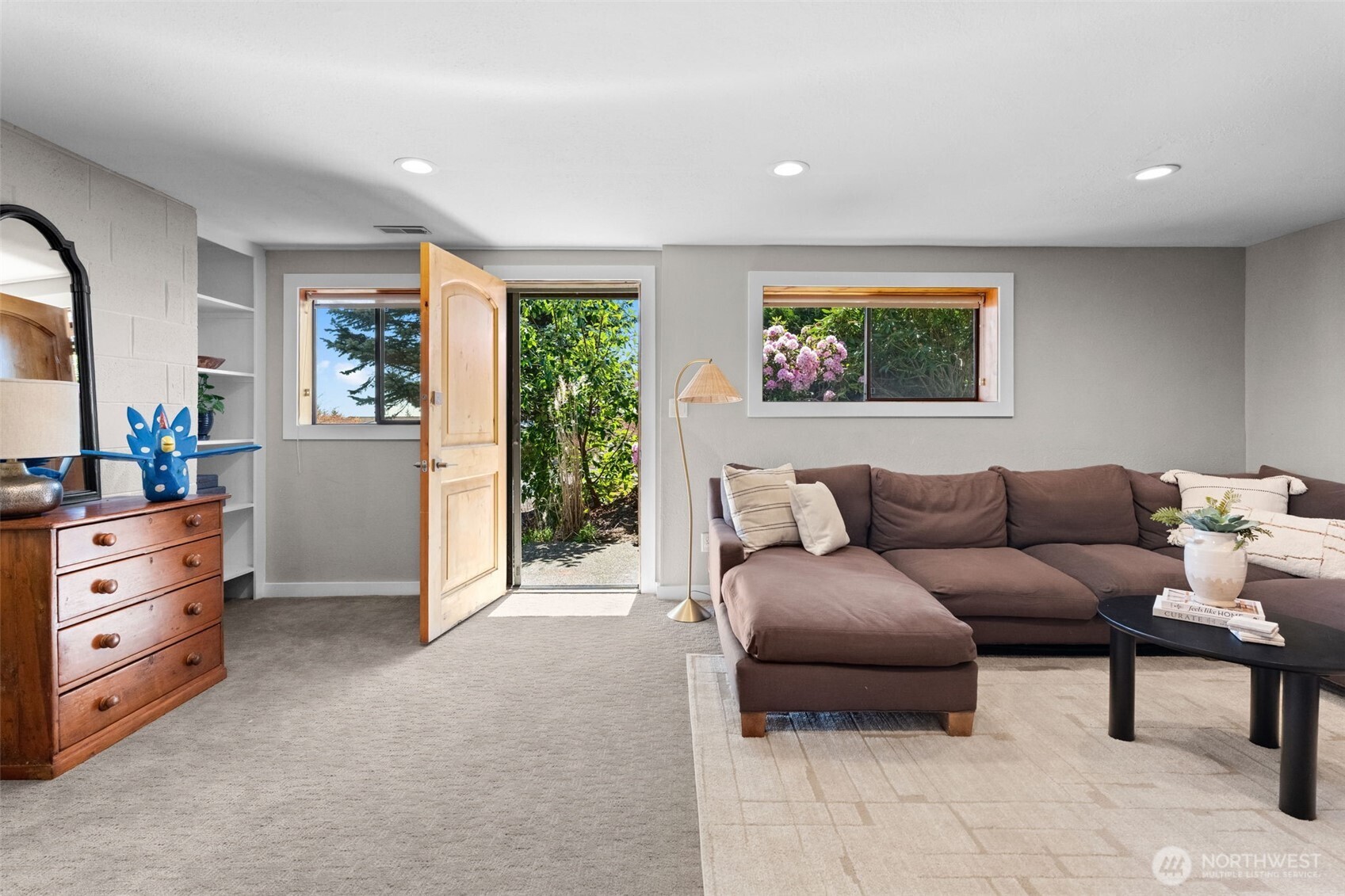 9701 Woodworth Avenue