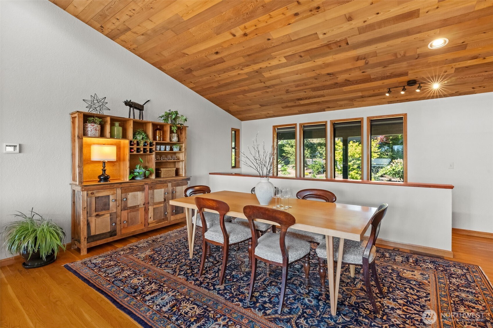 9701 Woodworth Avenue