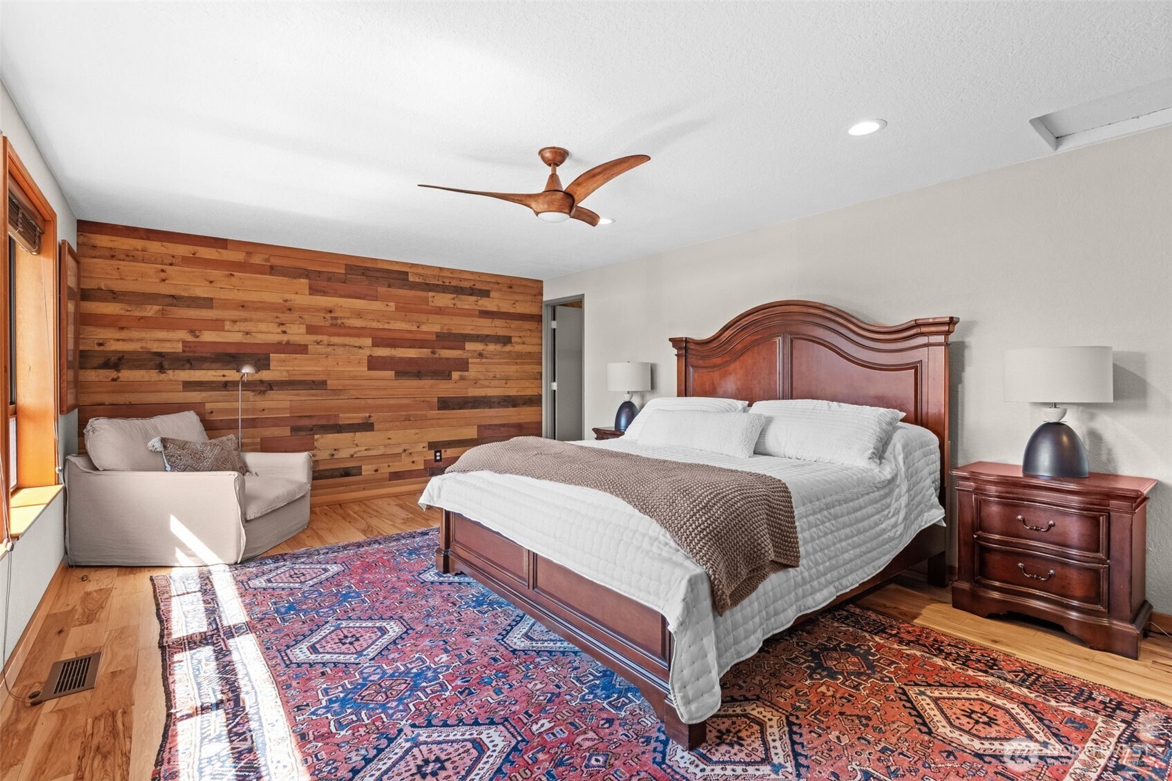 9701 Woodworth Avenue