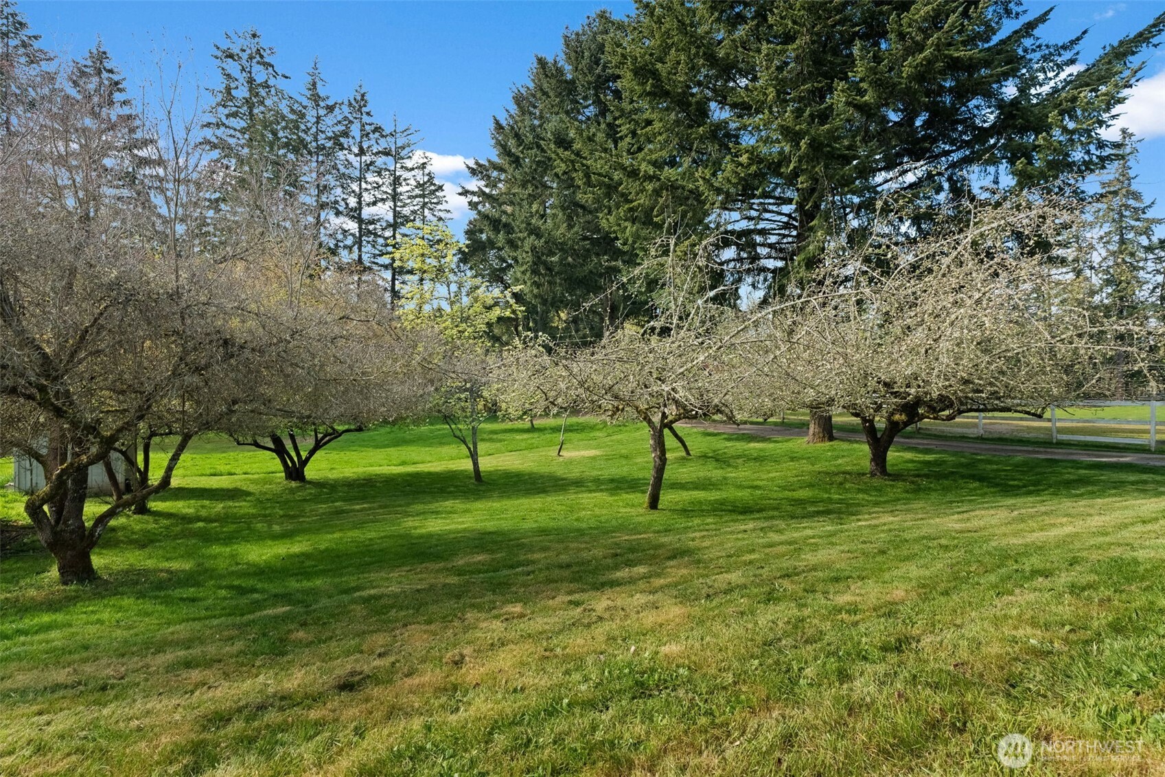 18110 Roberts Road NW