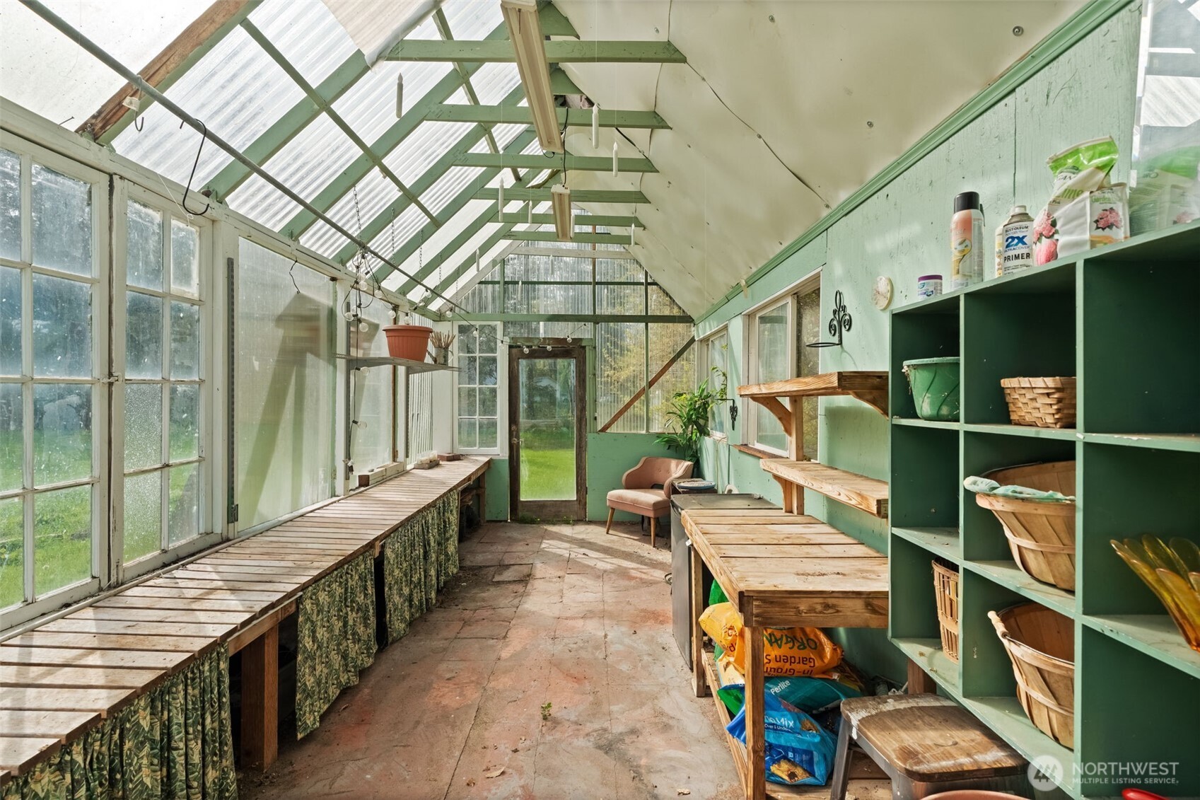 18110 Roberts Road NW