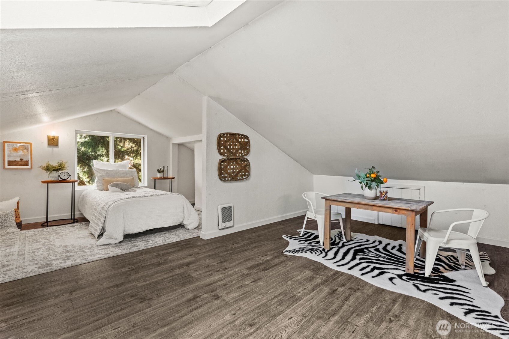 18110 Roberts Road NW