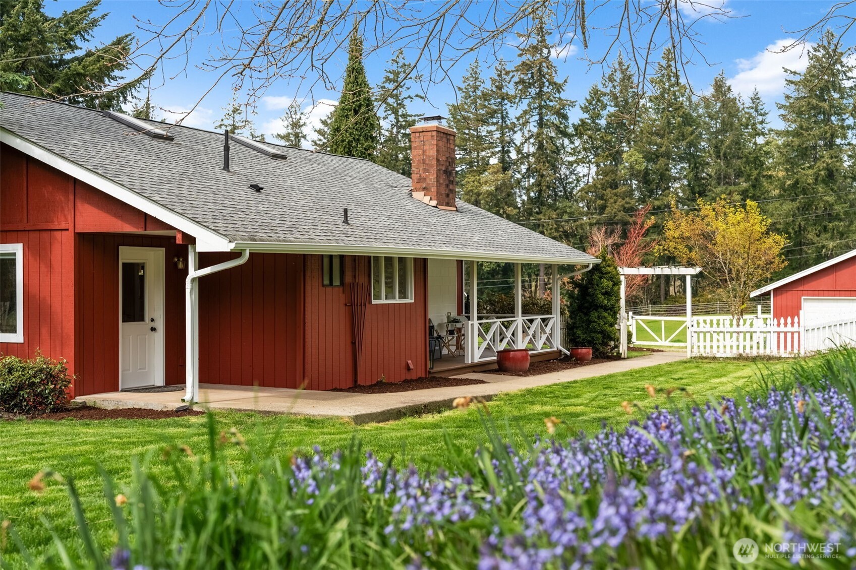 18110 Roberts Road NW