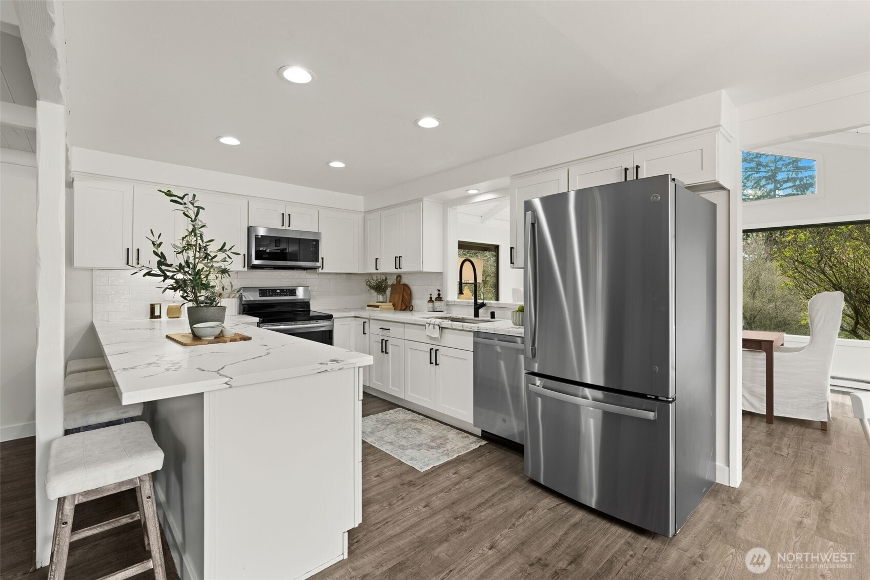 18110 Roberts Road NW