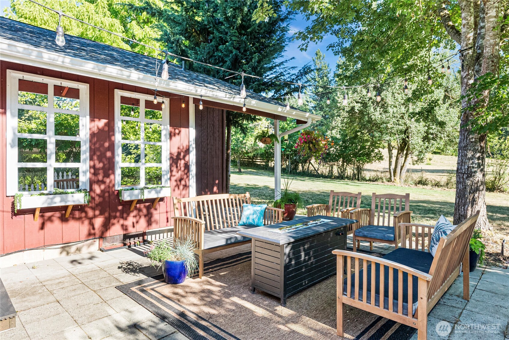 18110 Roberts Road NW