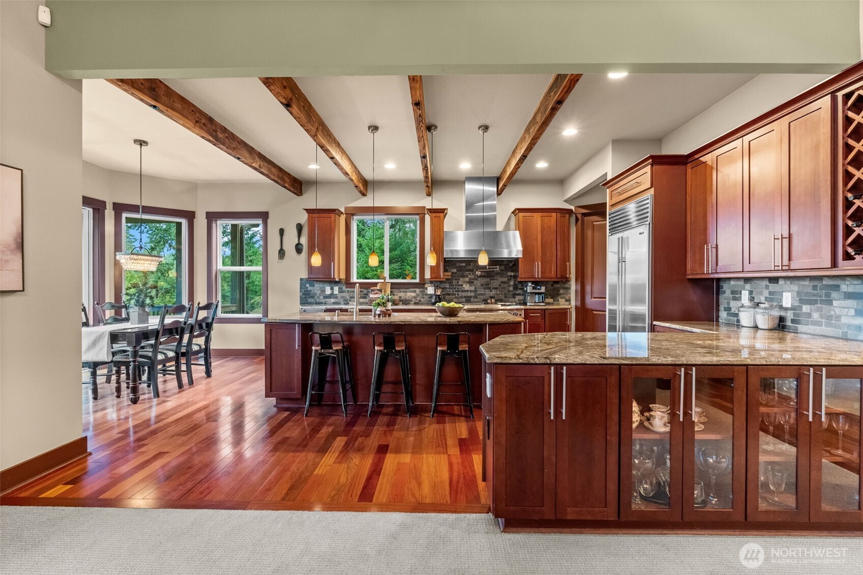 9915 Key Peninsula Highway NW