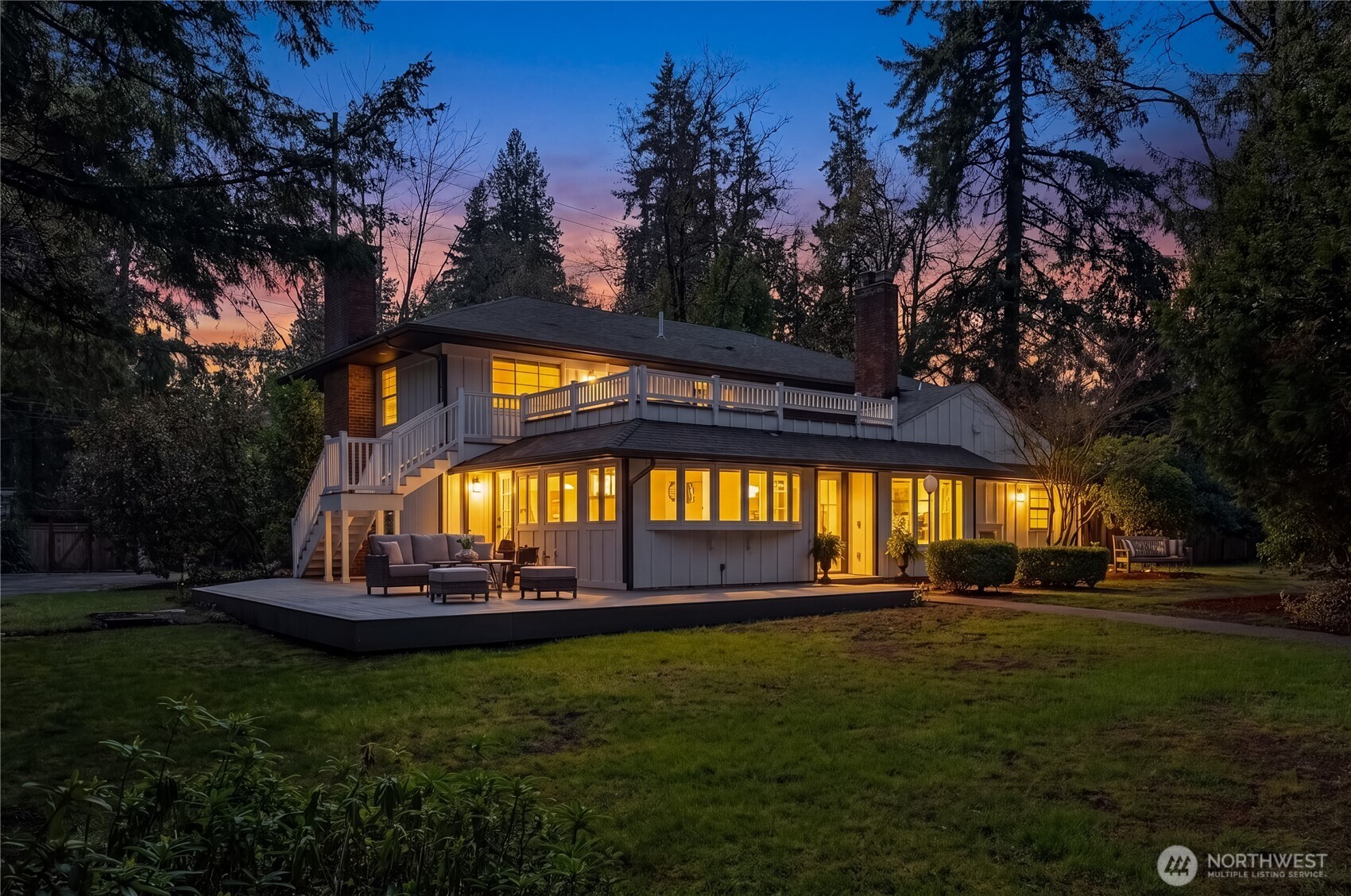 12321 Interlaaken Drive SW