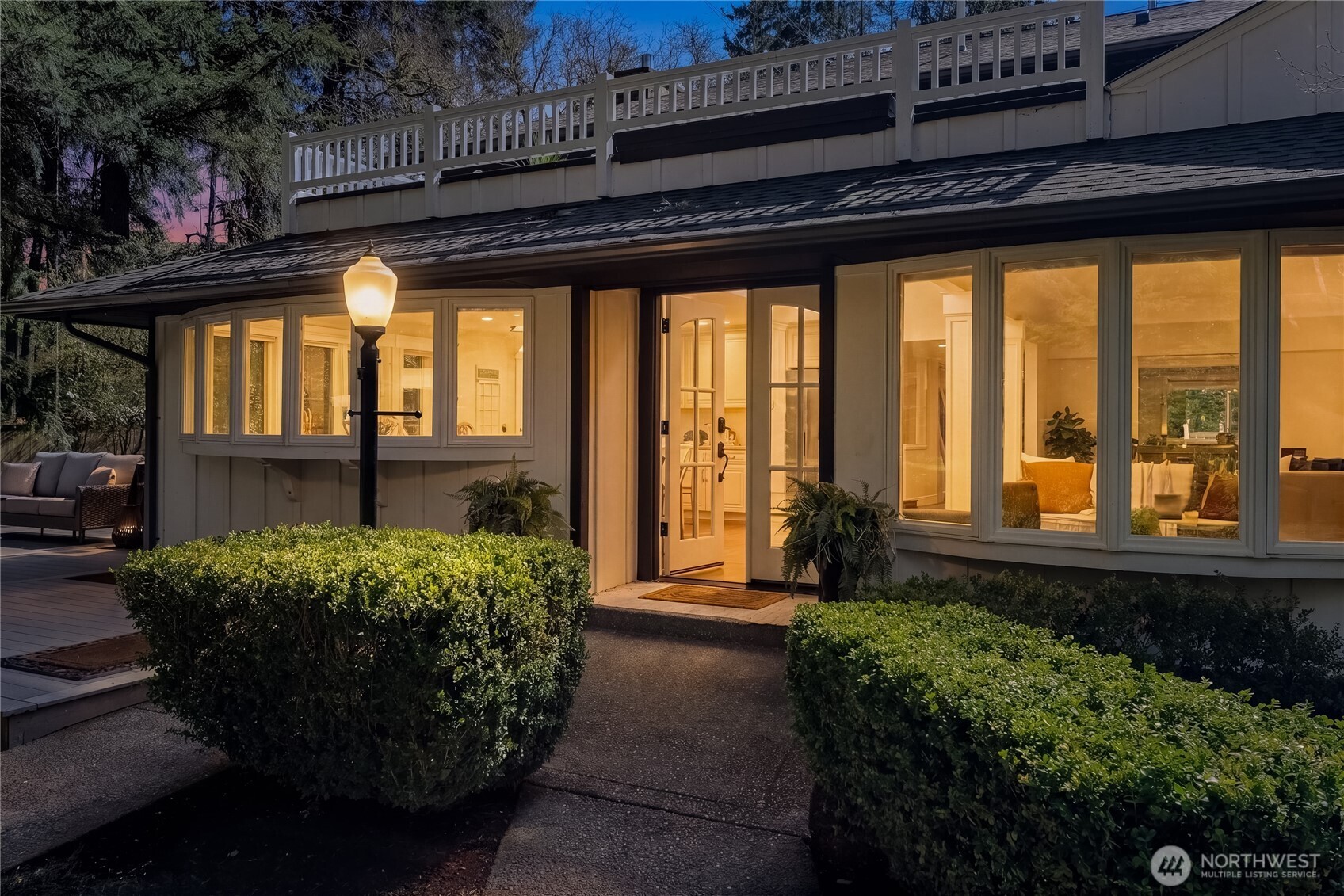 12321 Interlaaken Drive SW