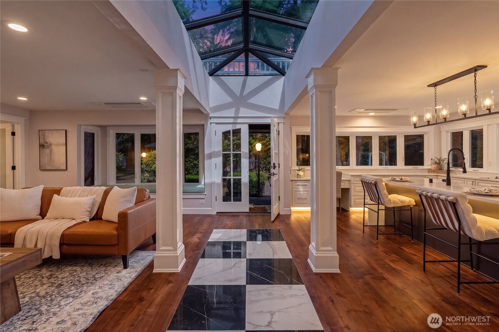 12321 Interlaaken Drive SW