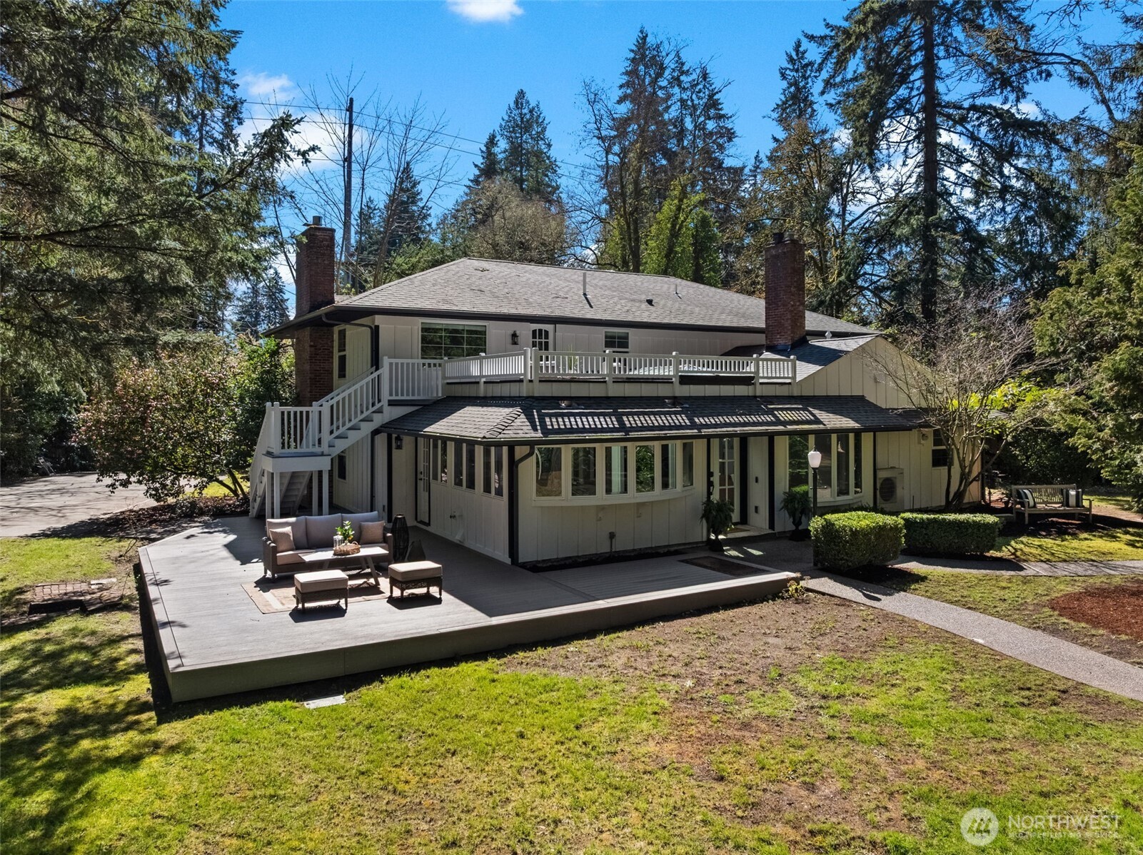 12321 Interlaaken Drive SW