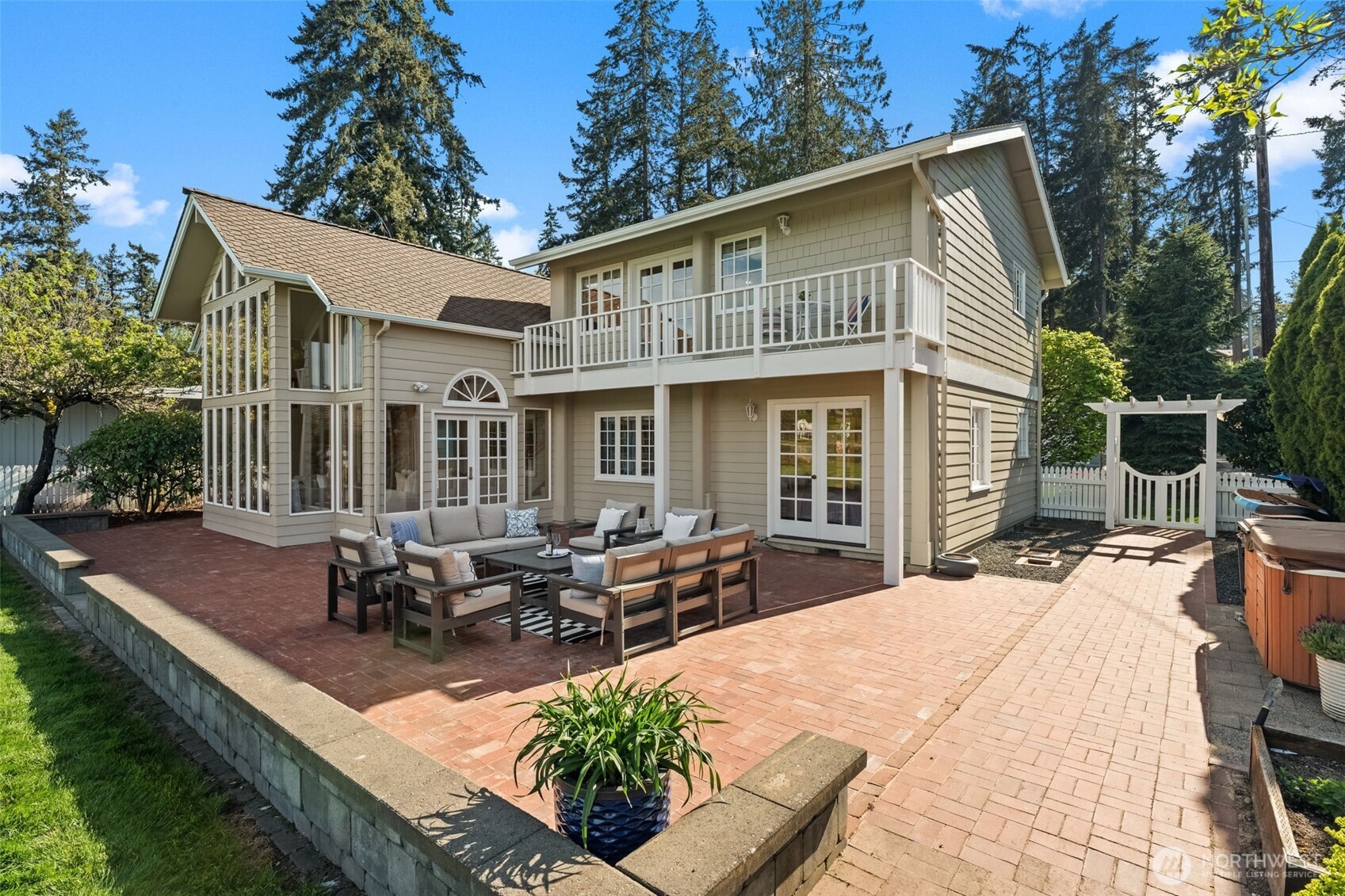 3012 Marine Drive