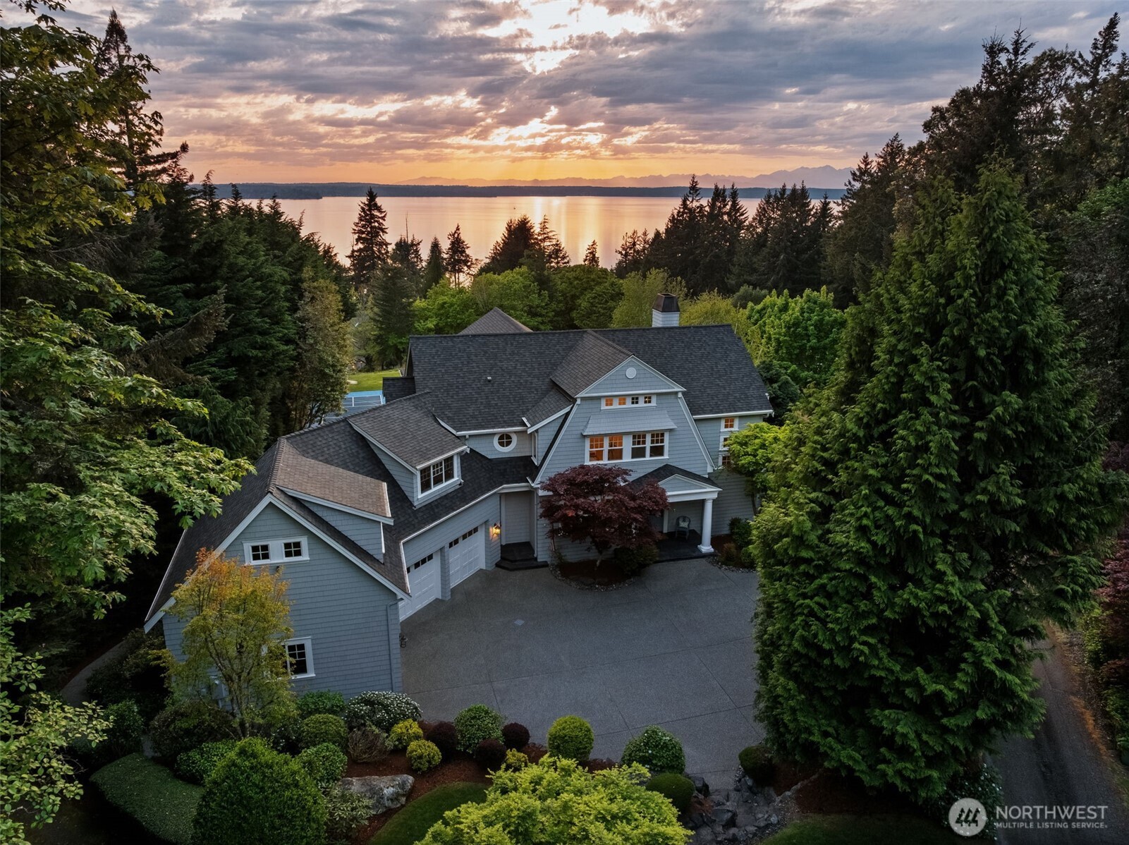 543 Hyak Drive