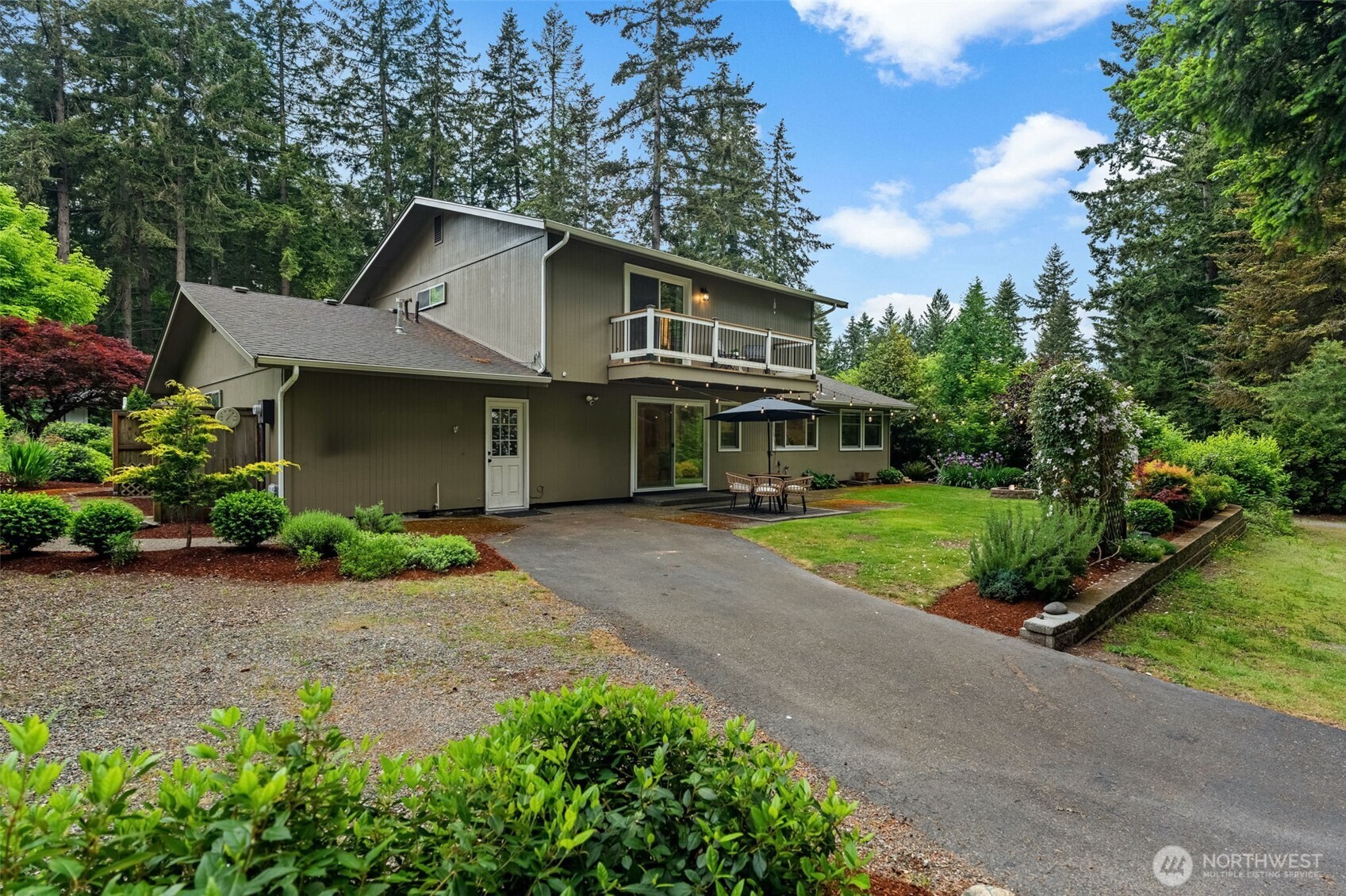 4806 95th Avenue W