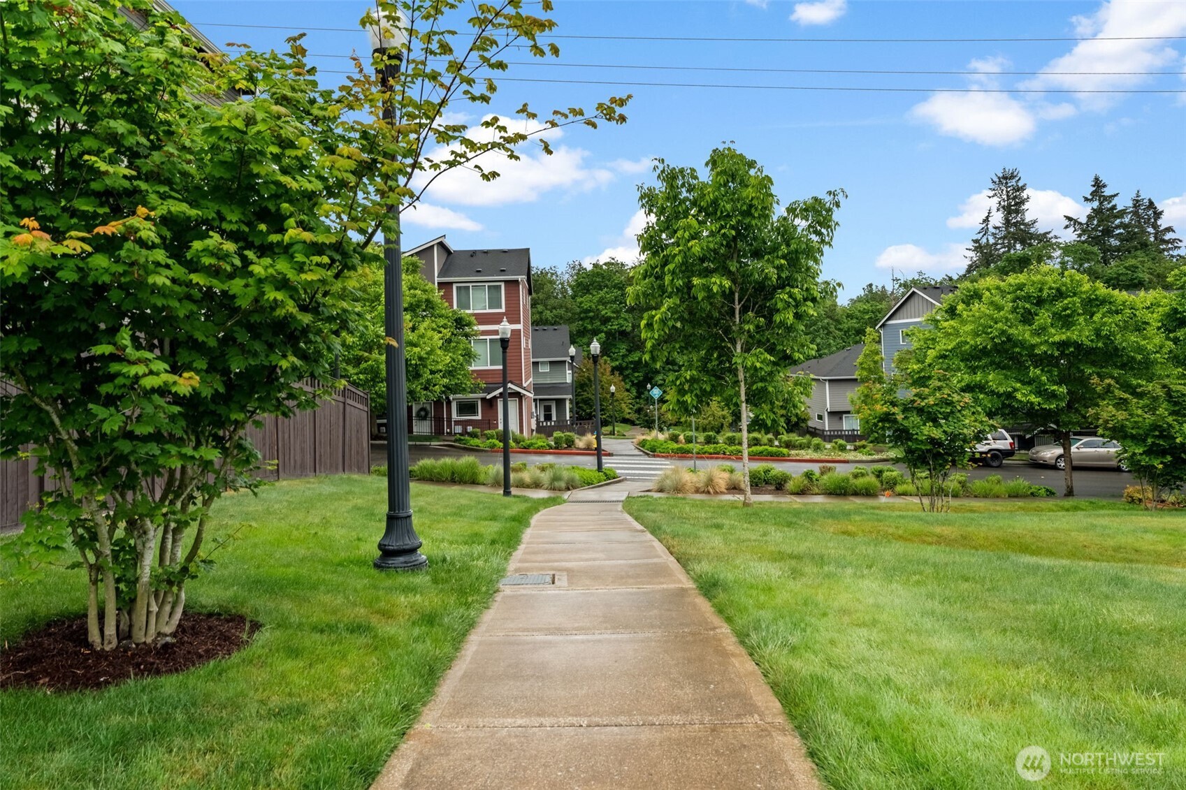 2405 Zeeden Way