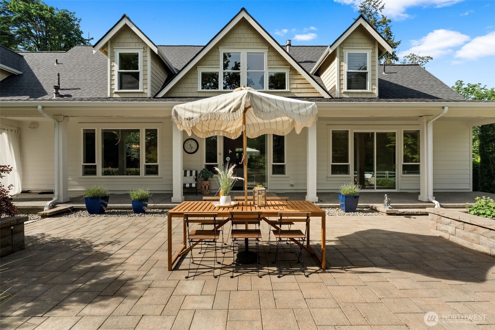 10114 Crescent Valley Drive