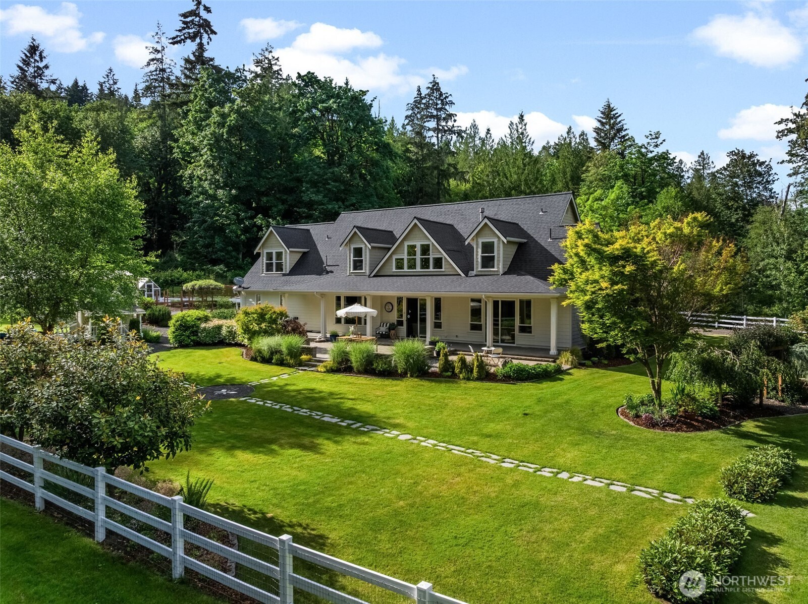 10114 Crescent Valley Drive