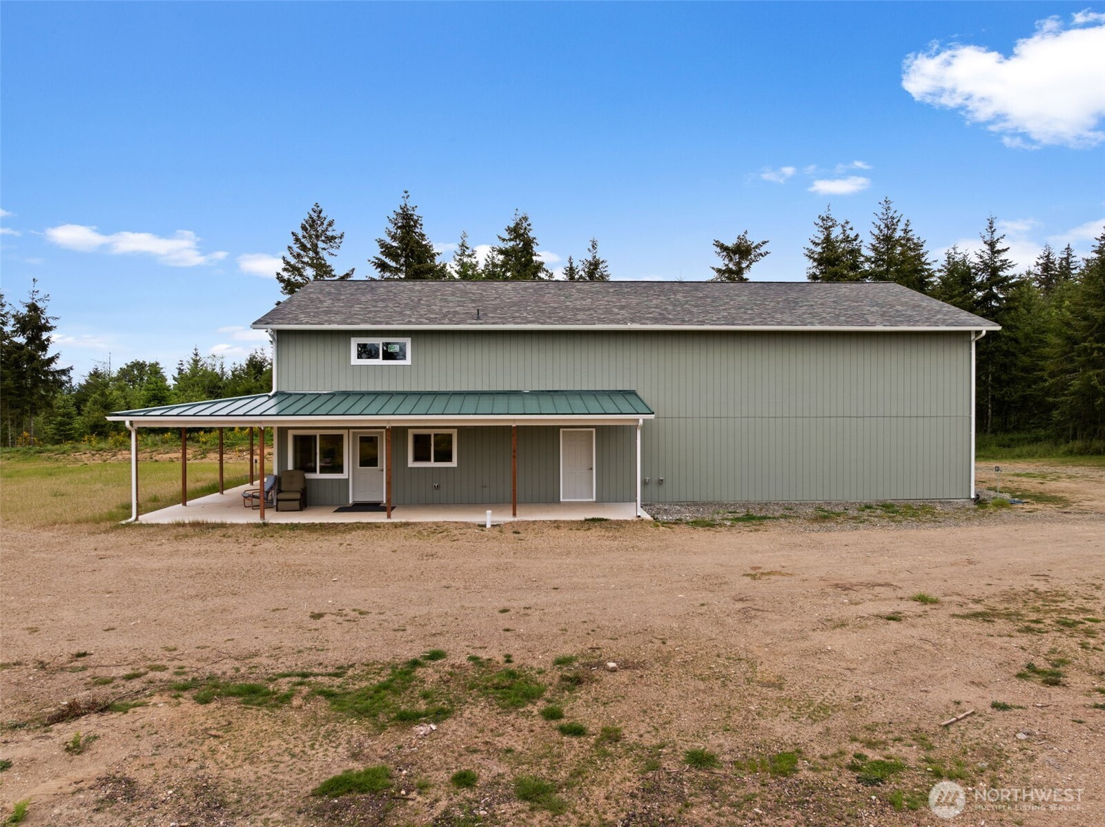 1363 E Crestview Drive