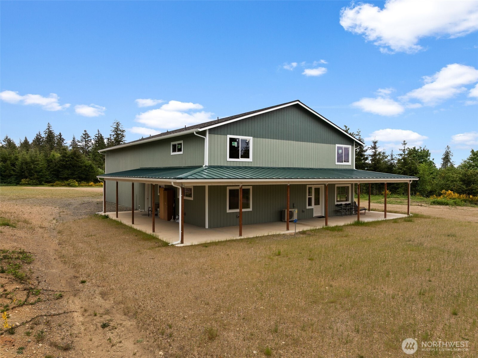 1363 E Crestview Drive