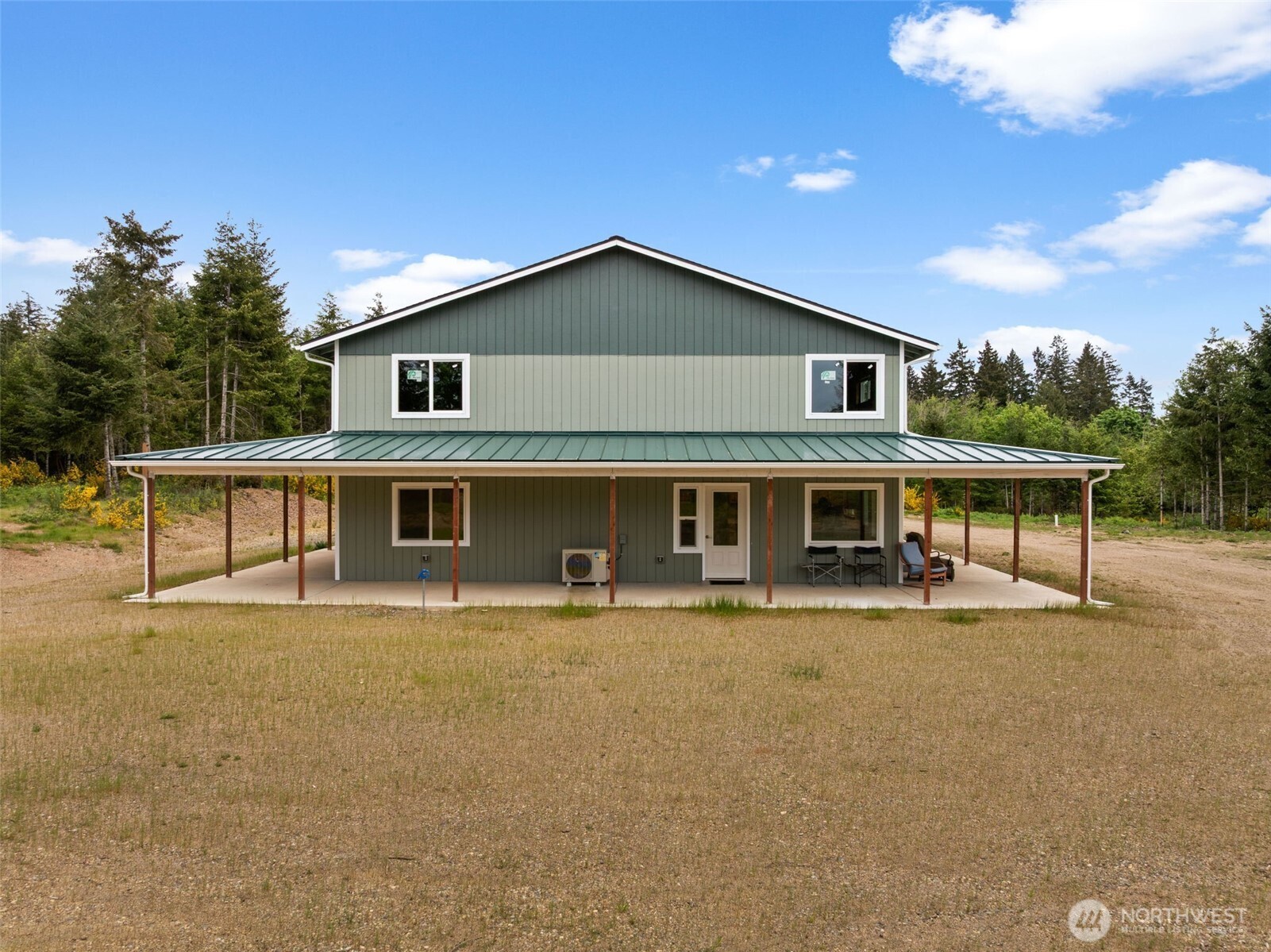 1363 E Crestview Drive